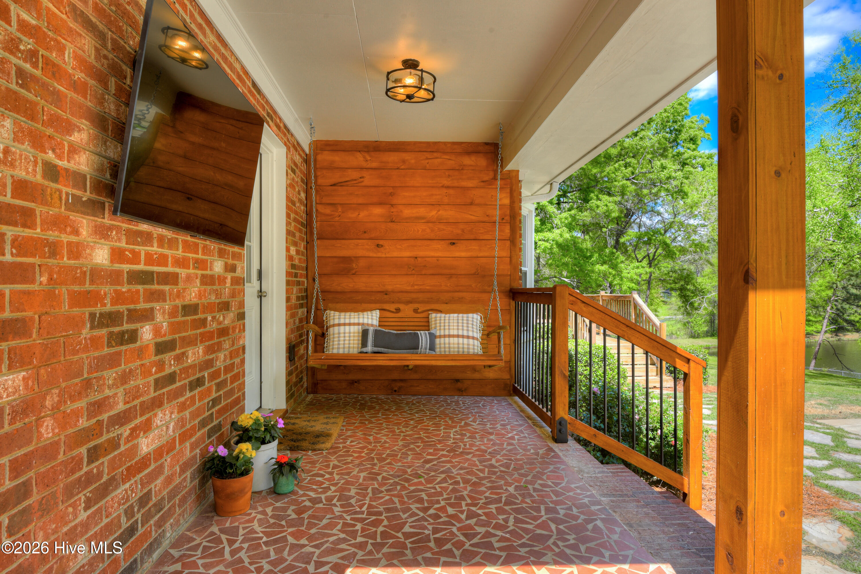 761 W Port Road Property Photo 37