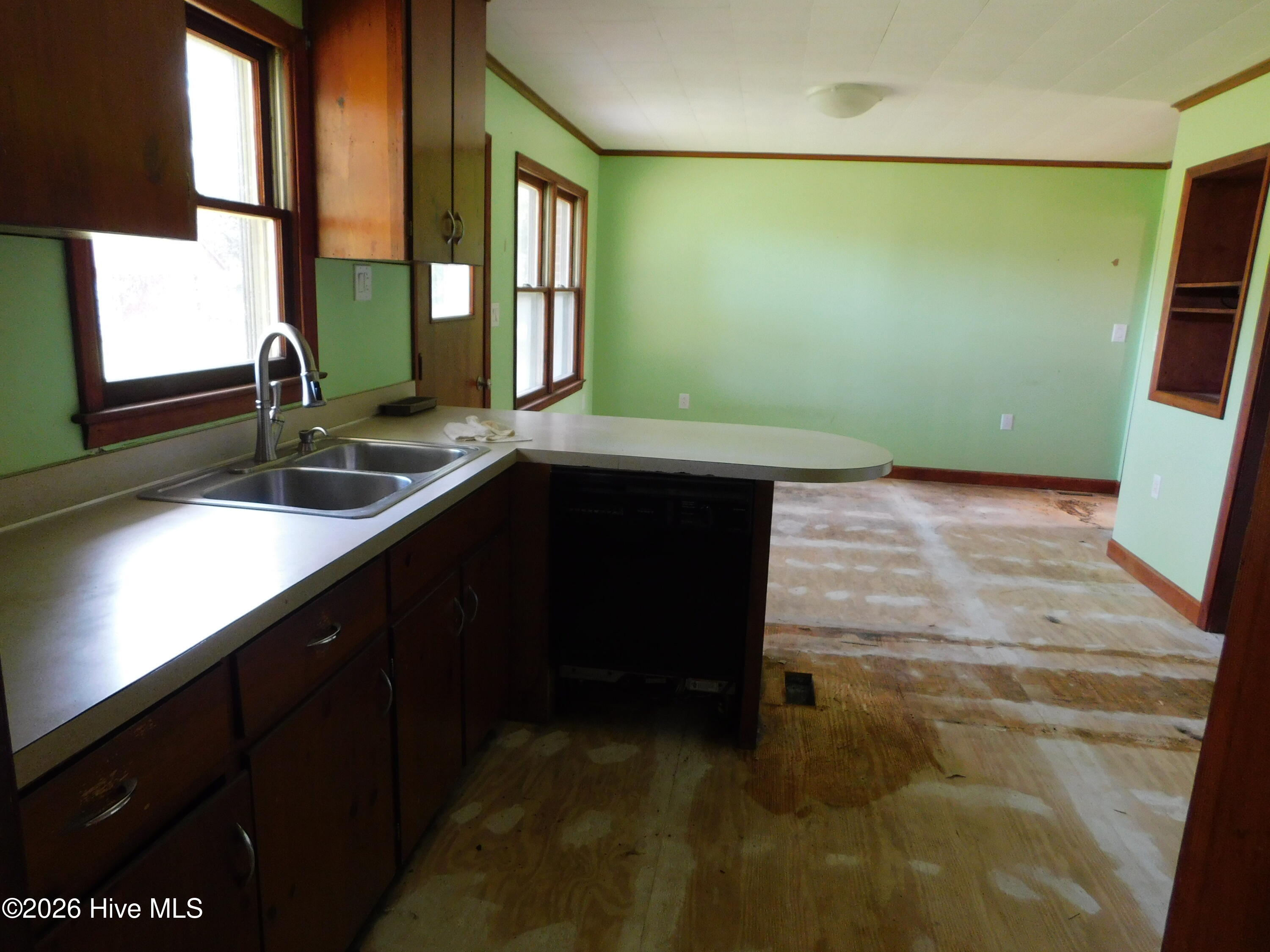 930 Highway 343 S Property Photo 10