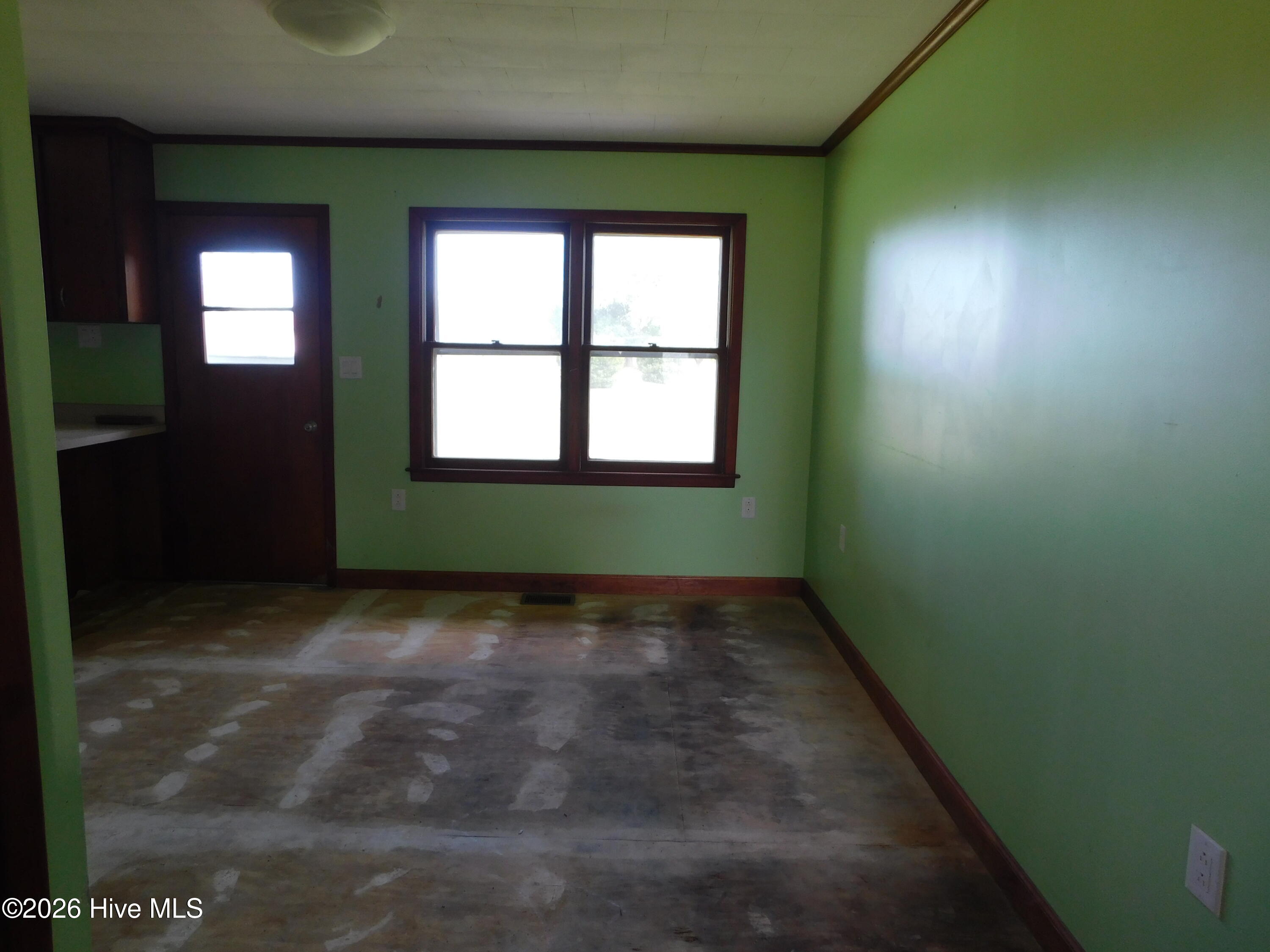 930 Highway 343 S Property Photo 12
