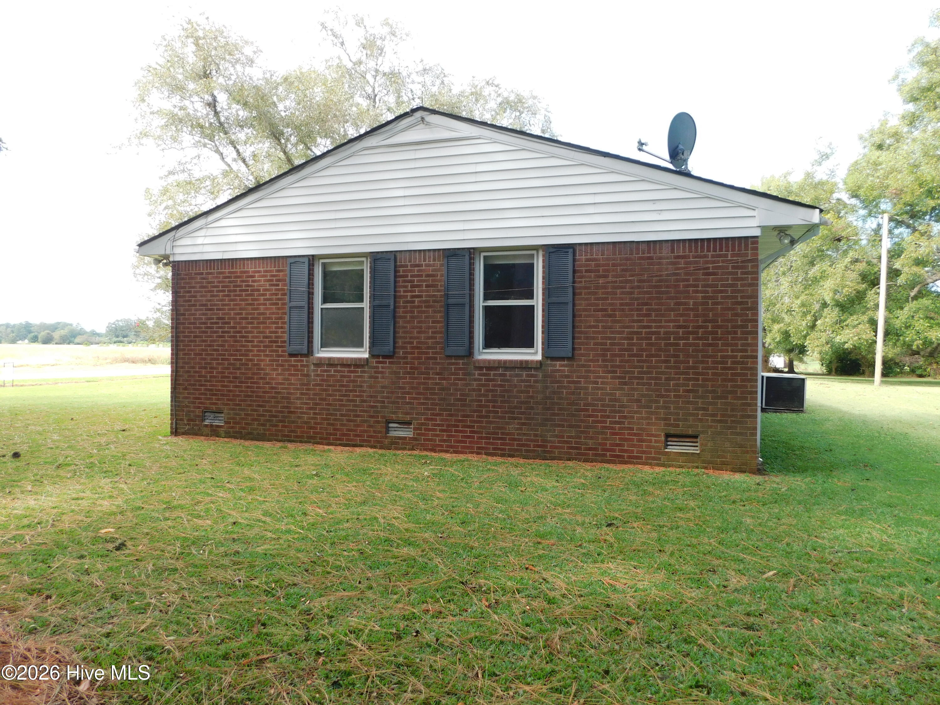 930 Highway 343 S Property Photo 41