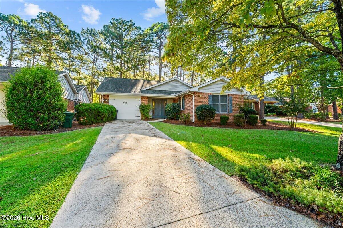 345 Pinehurst Trace Drive Property Photo 1