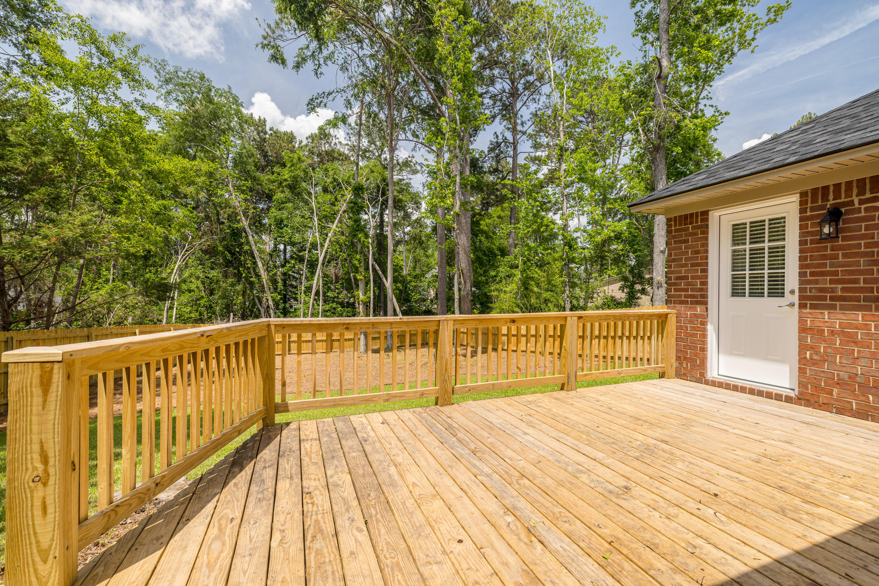 245 Farmington Drive W Property Photo 45