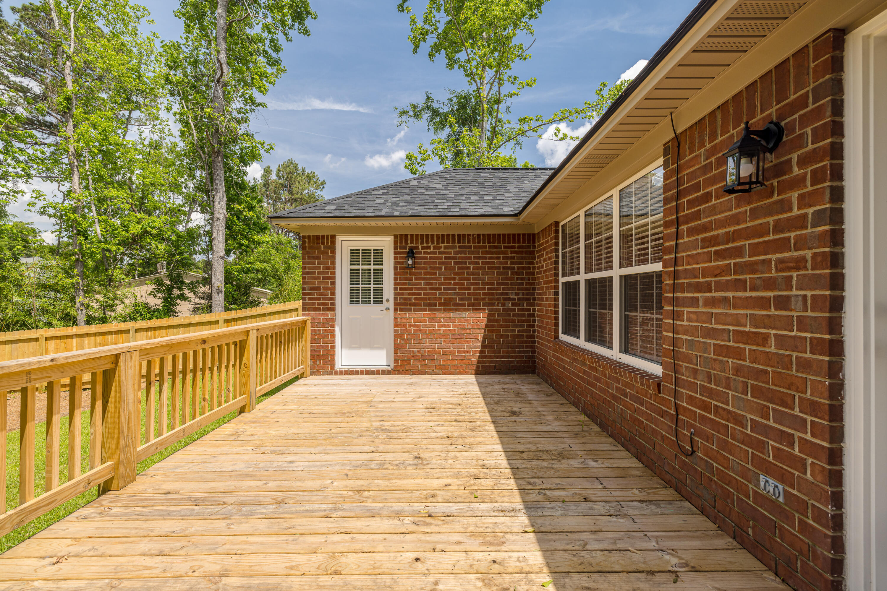 245 Farmington Drive W Property Photo 46