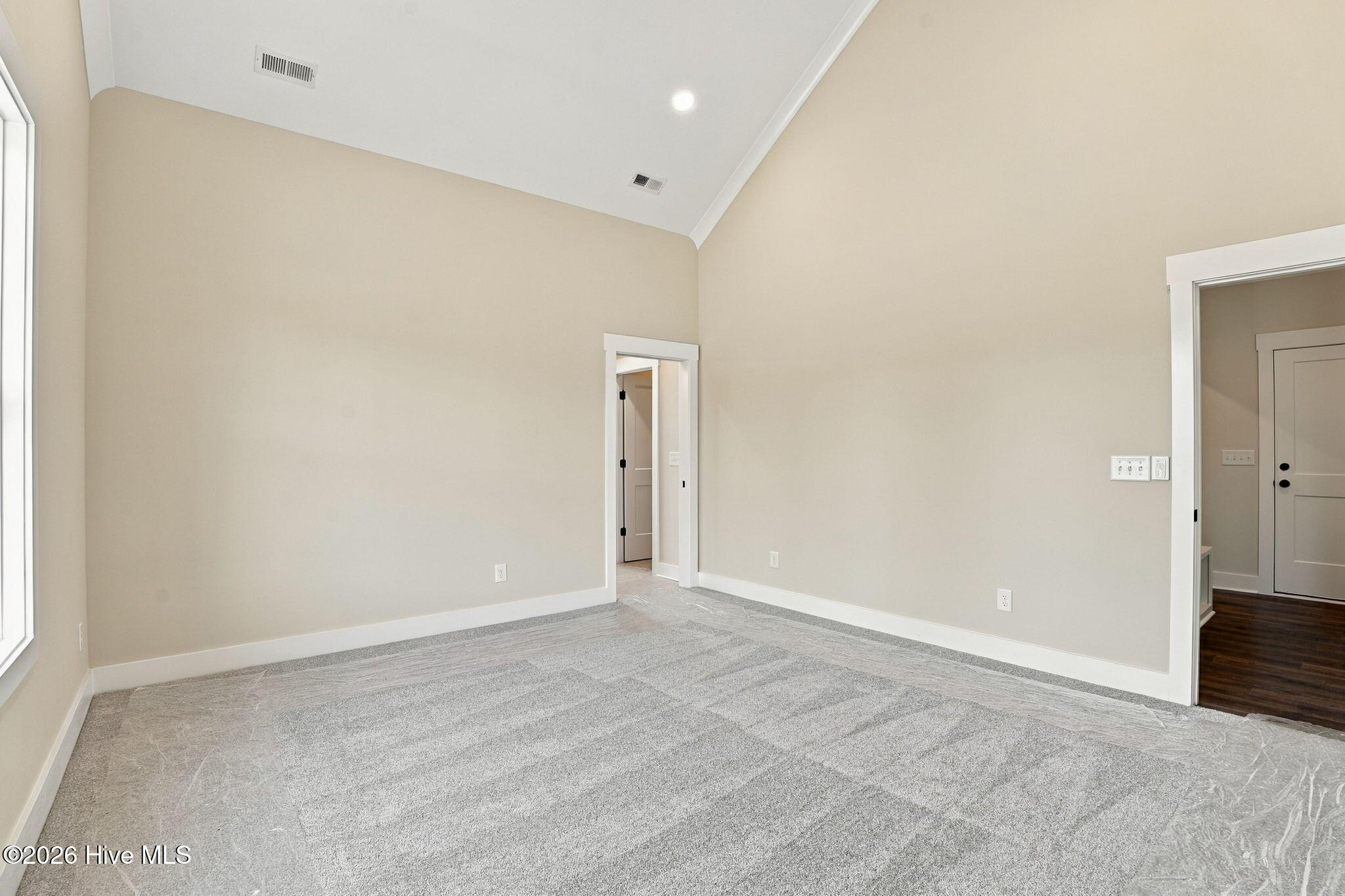 5570 Martys Court Property Photo 14