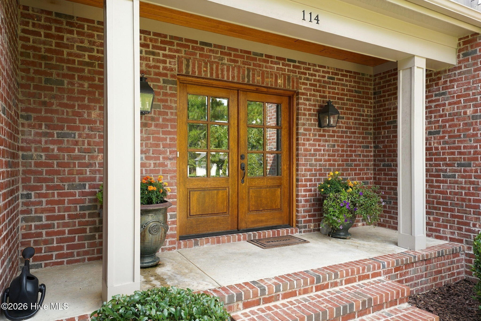 114 Chanticleer Drive Property Photo 7