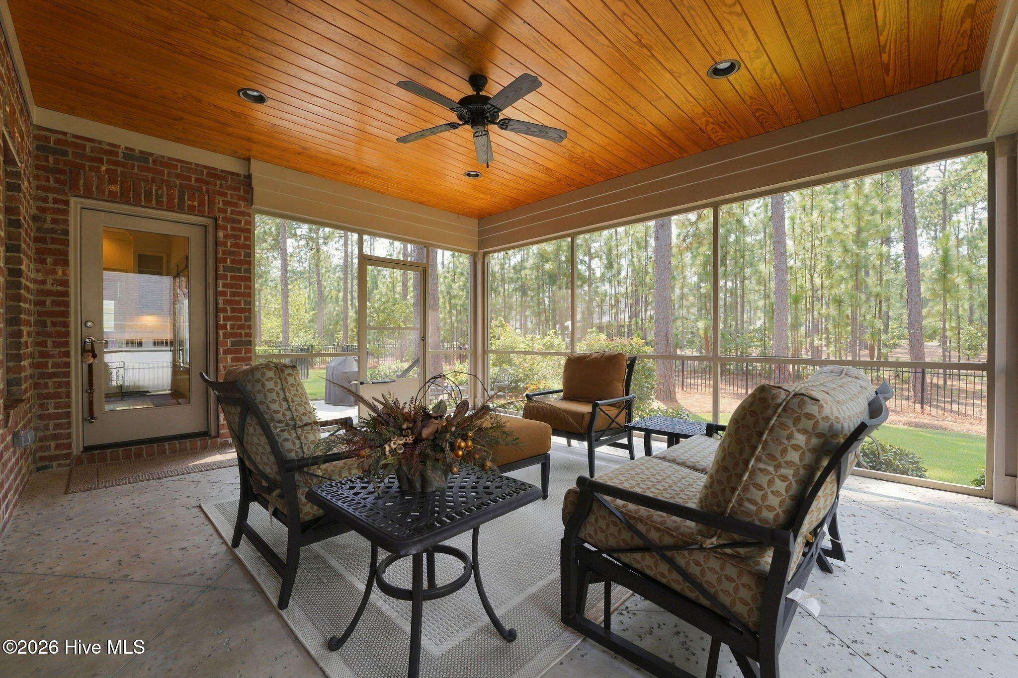 114 Chanticleer Drive Property Photo 44