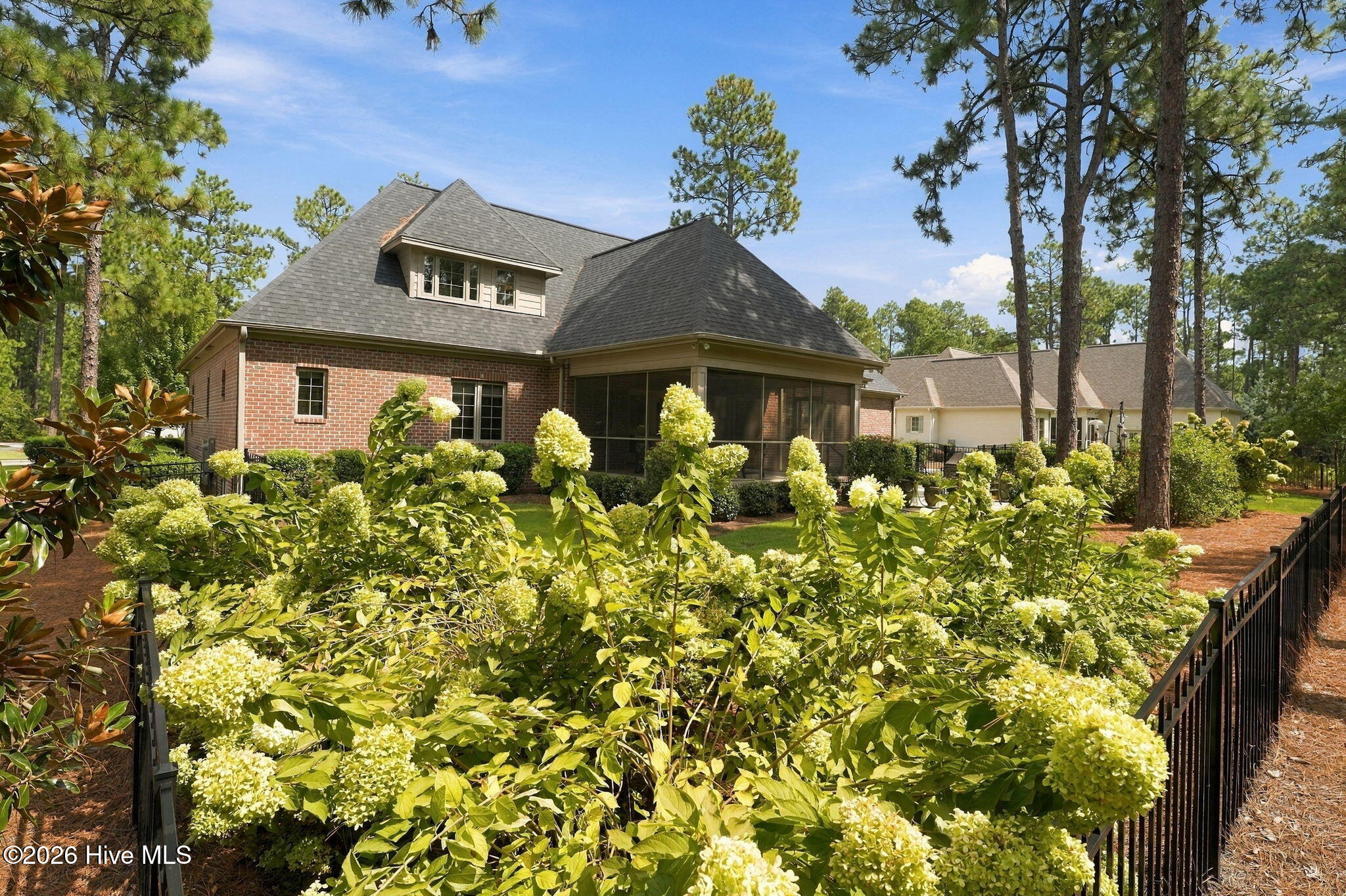 114 Chanticleer Drive Property Photo 49