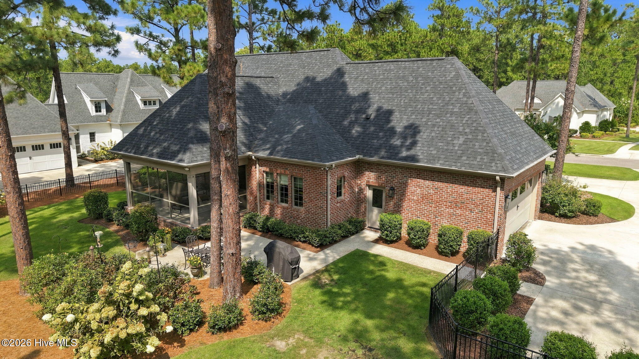 114 Chanticleer Drive Property Photo 54