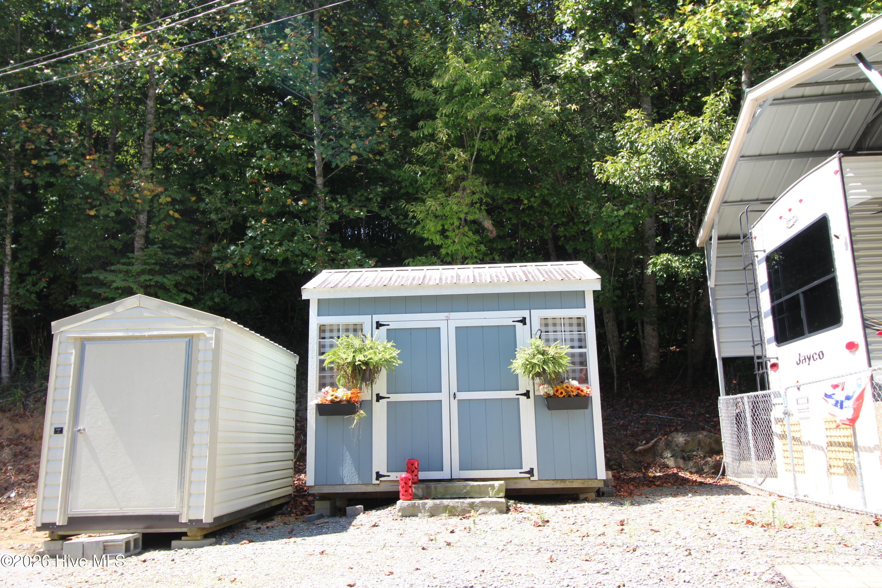 31 Pear Lane Property Photo 13