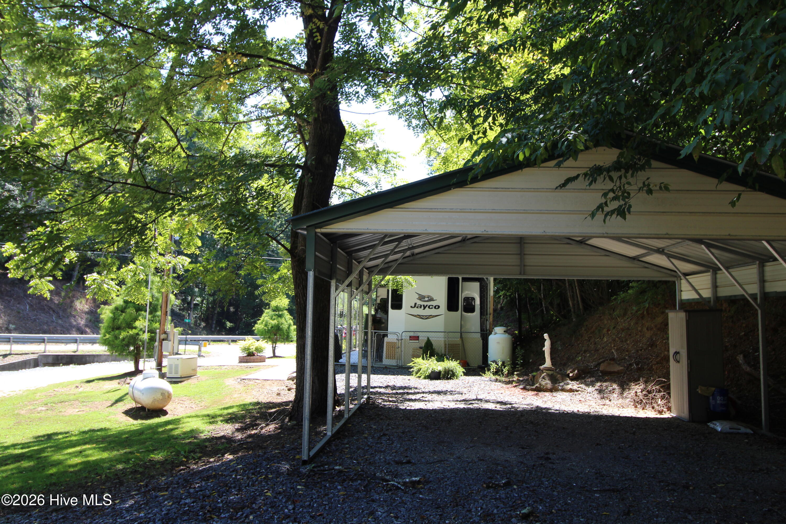 31 Pear Lane Property Photo 20