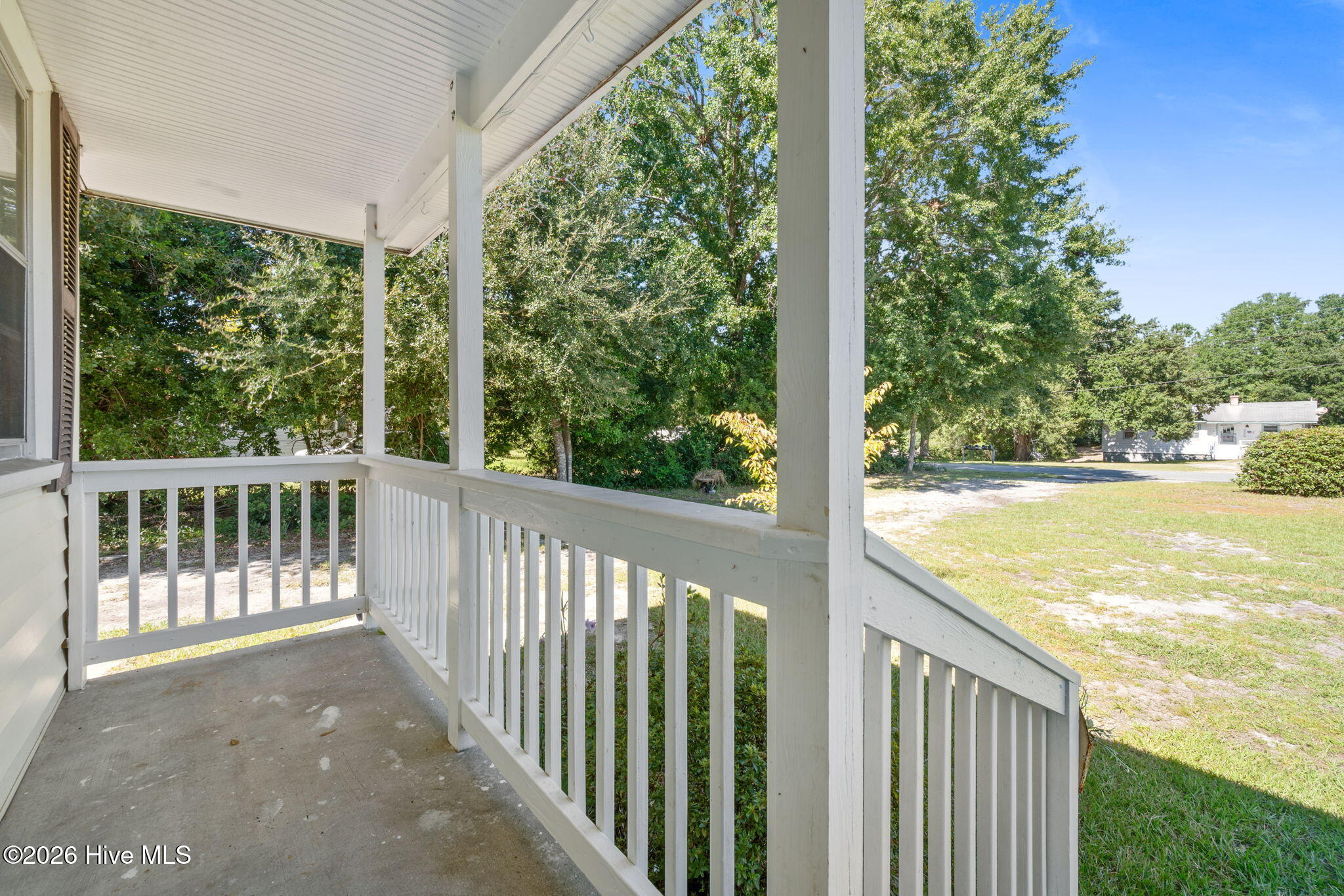 107 Loop Road Property Photo 3