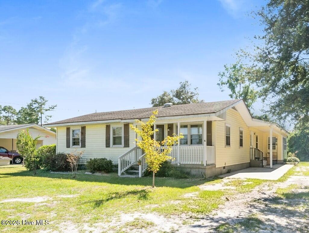 107 Loop Road Property Photo 5