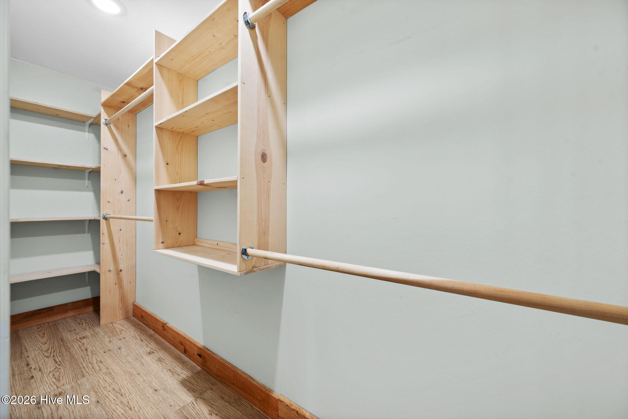 107 Loop Road Property Photo 13