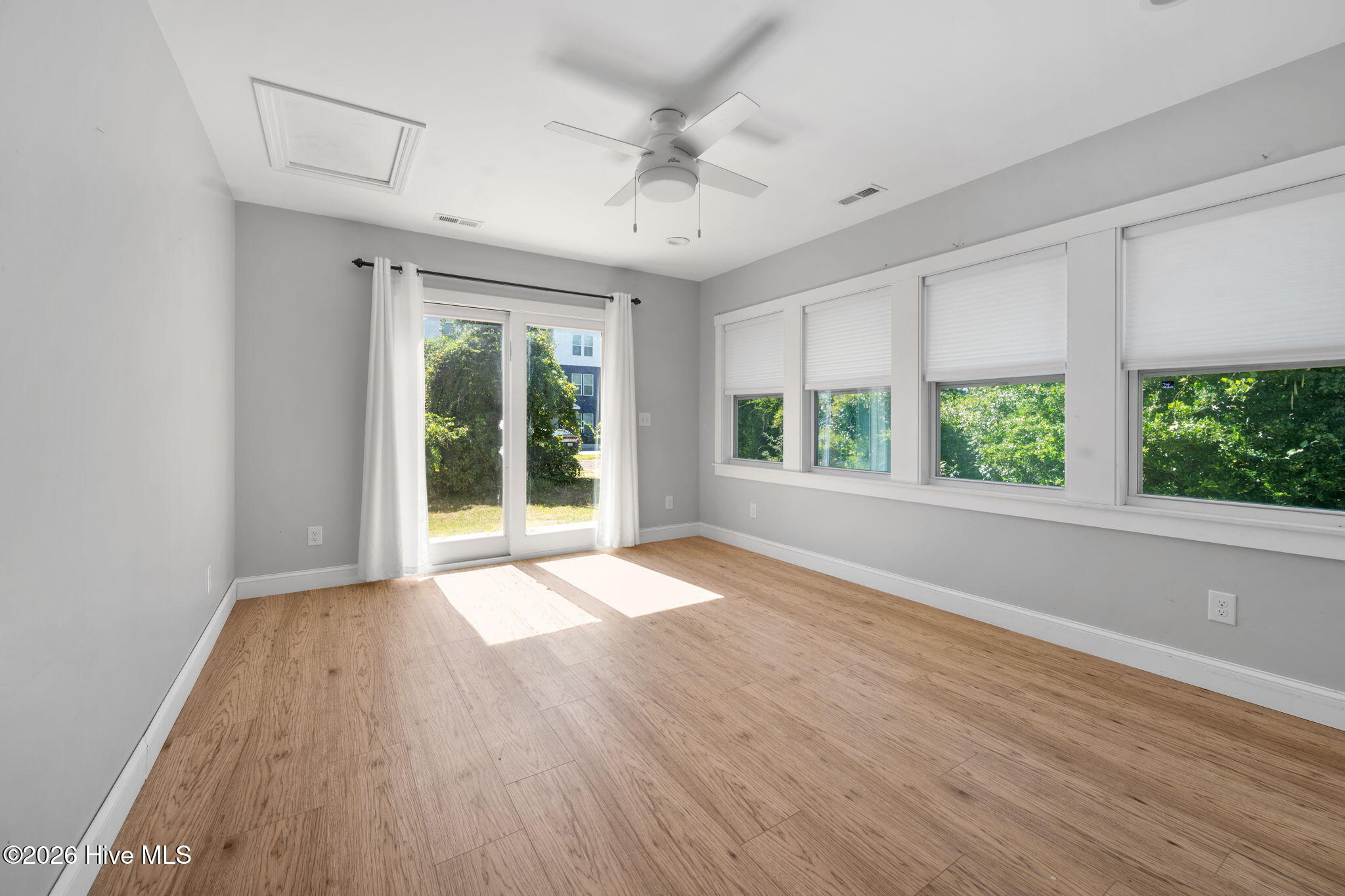107 Loop Road Property Photo 22