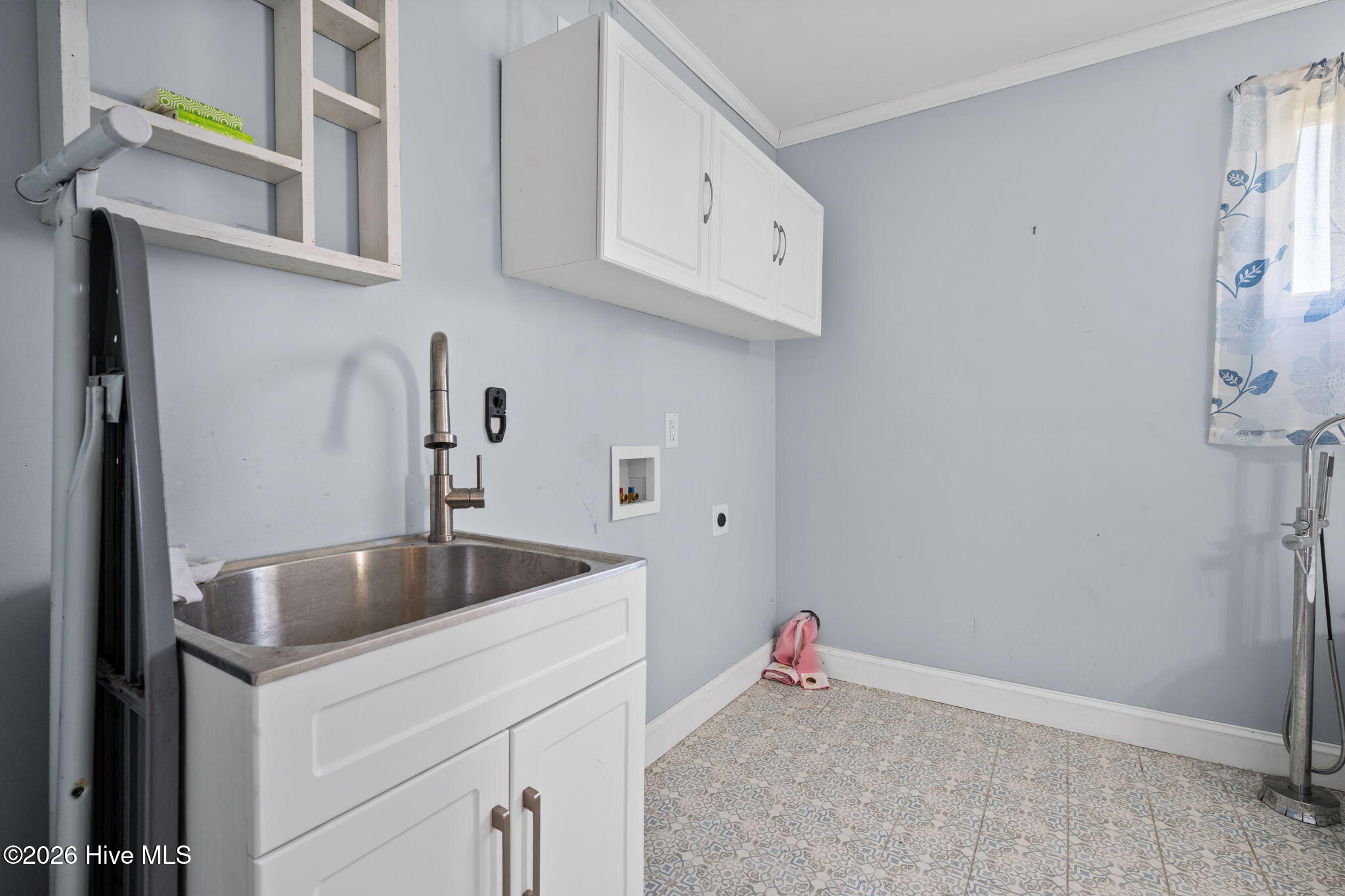 107 Loop Road Property Photo 24