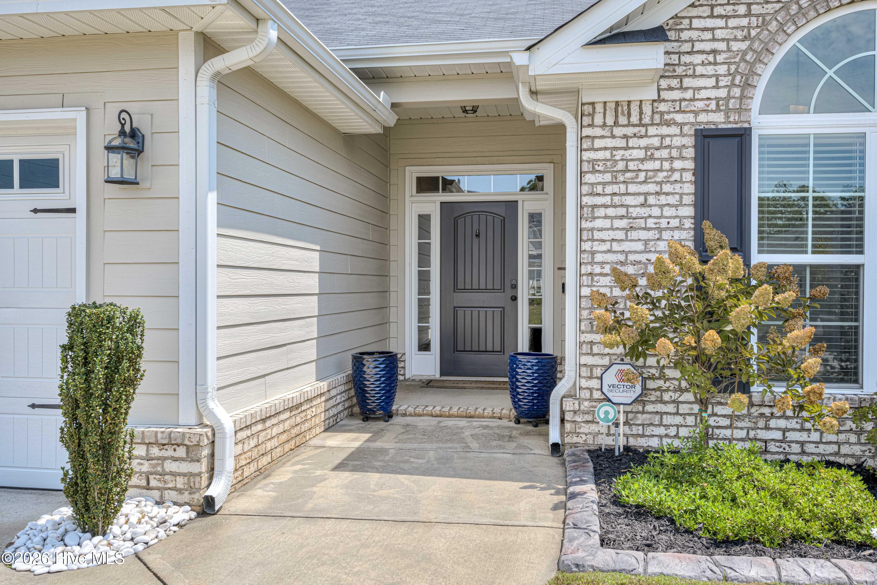 1089 Archard Street Property Photo 3