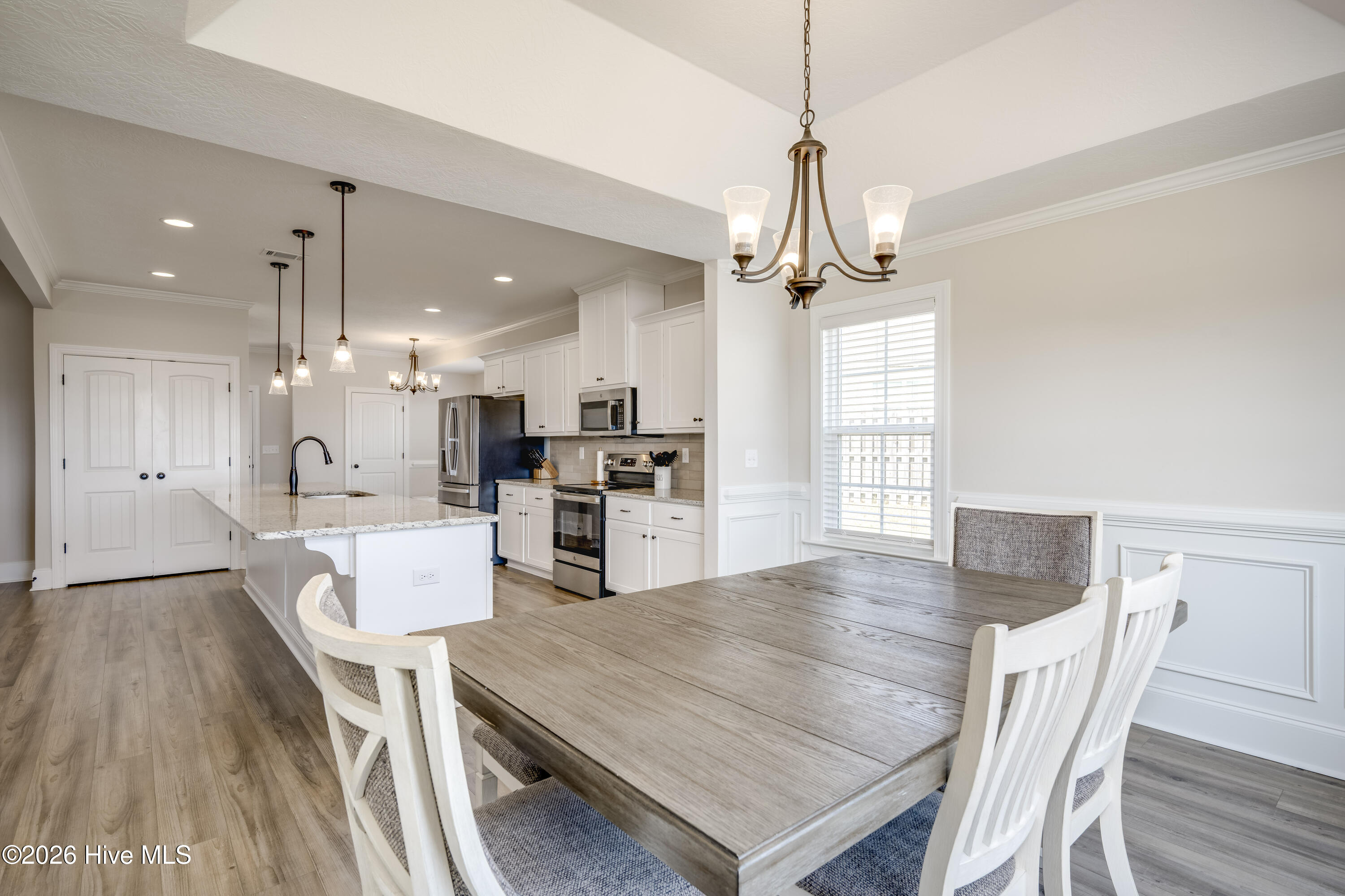 1089 Archard Street Property Photo 10