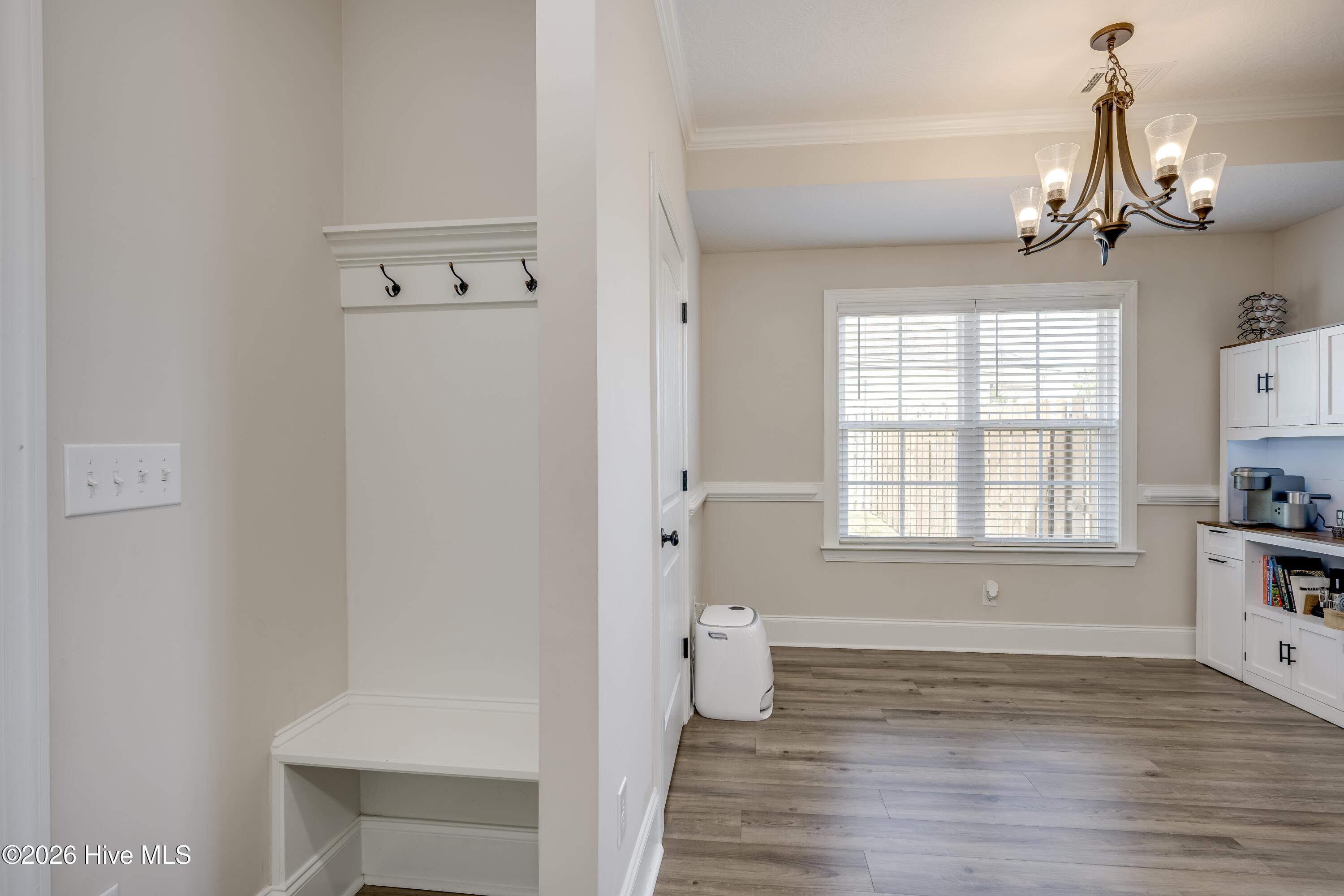 1089 Archard Street Property Photo 16