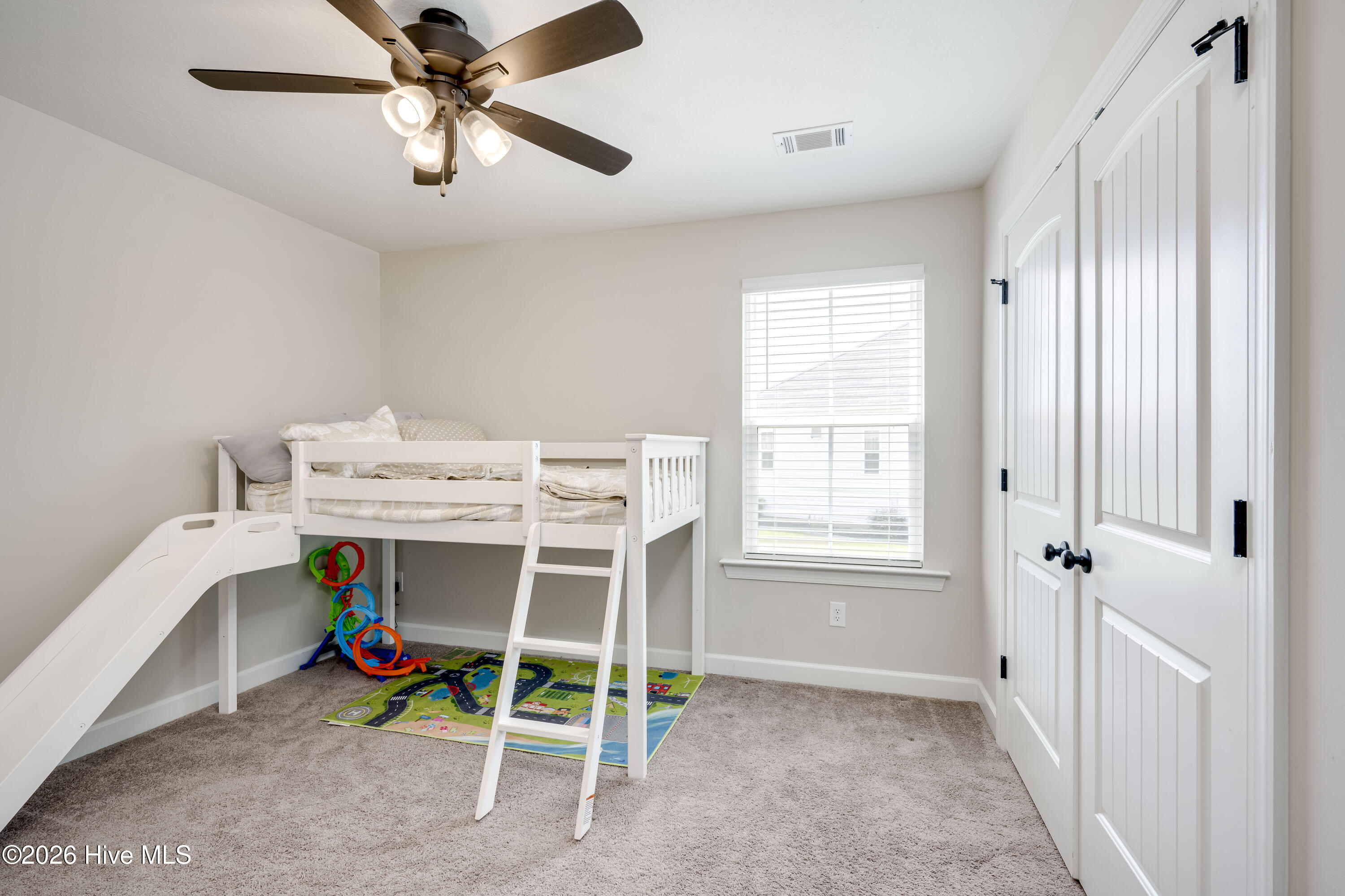 1089 Archard Street Property Photo 23