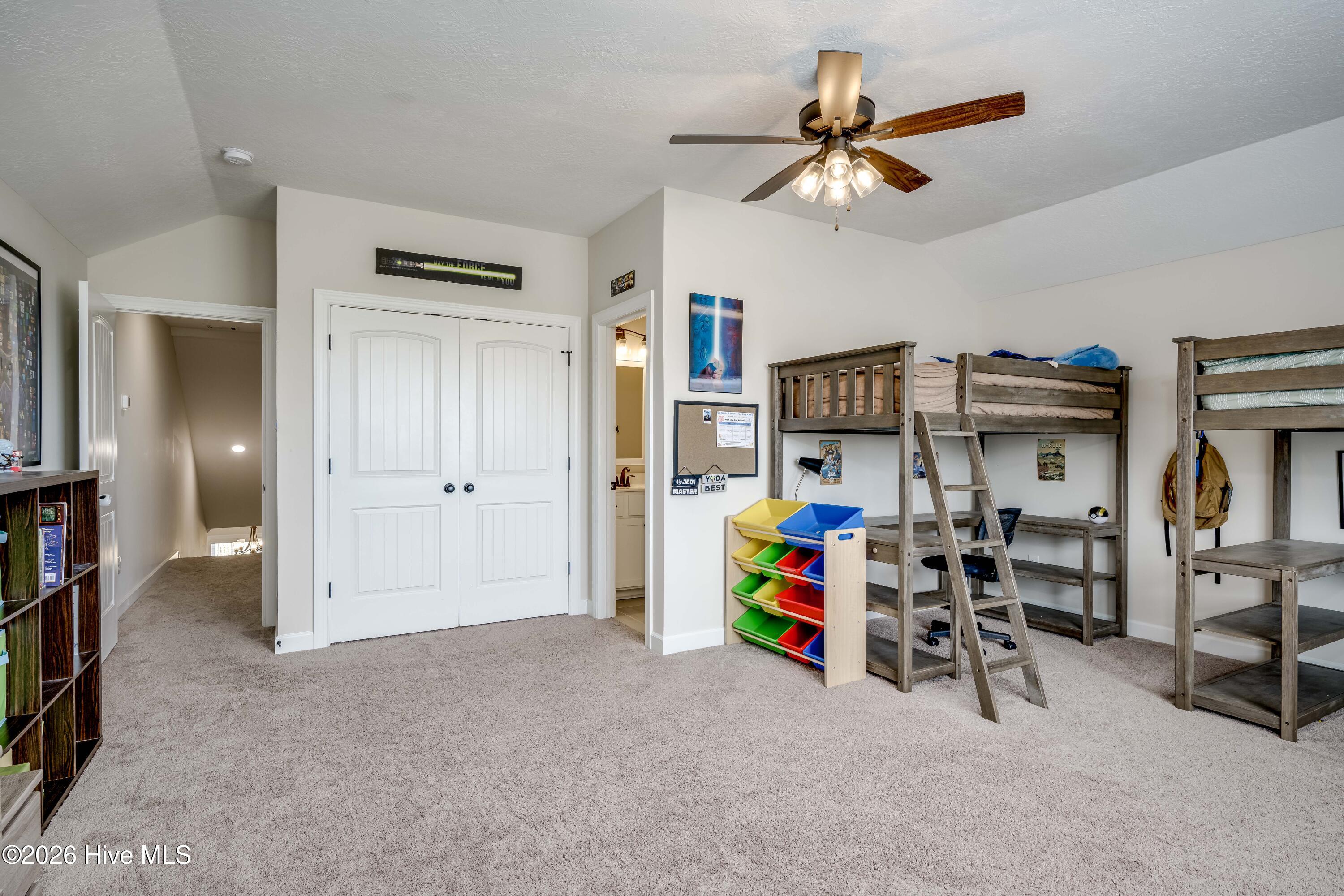 1089 Archard Street Property Photo 34