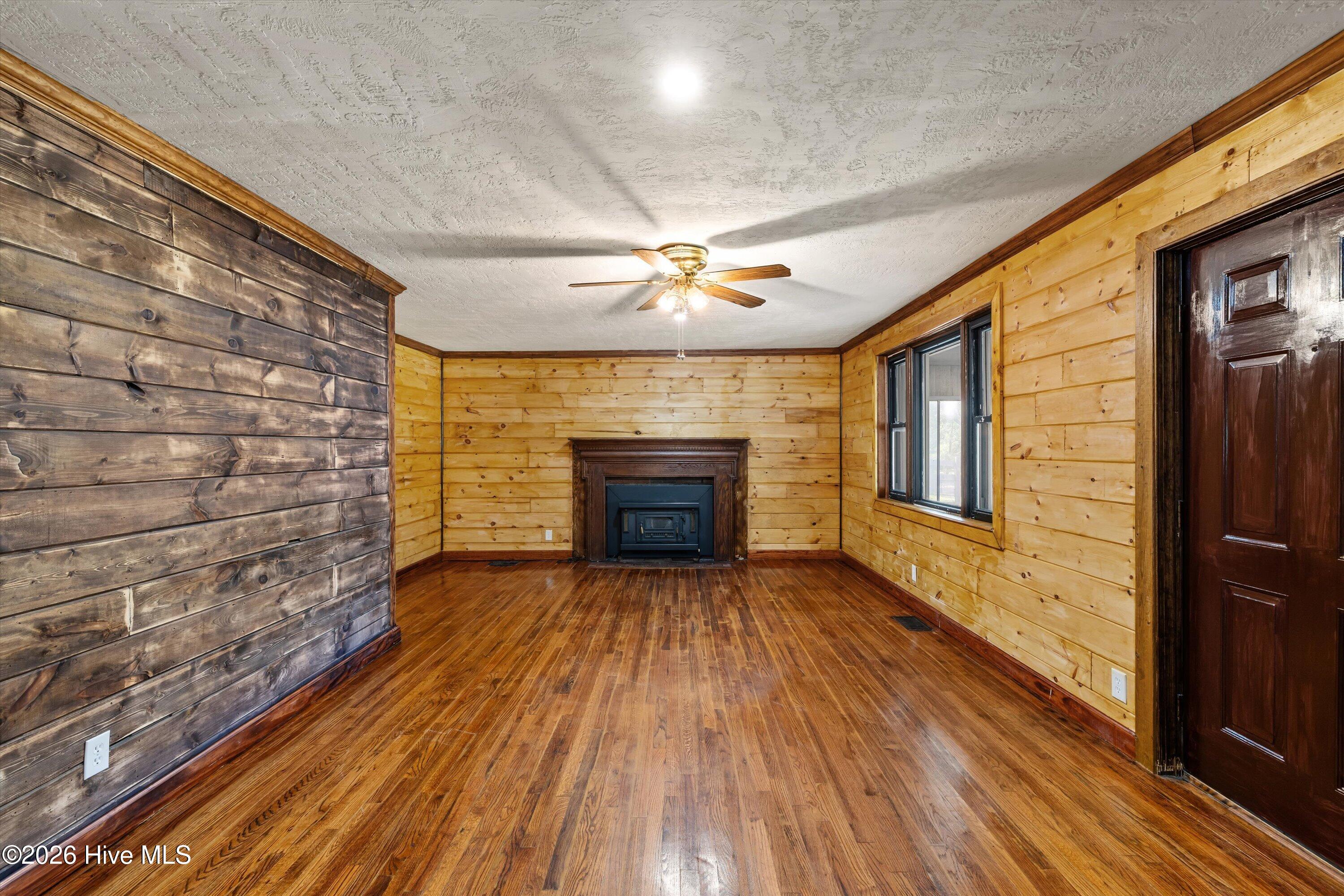 1878 Mcdade Farm Road Property Photo 16