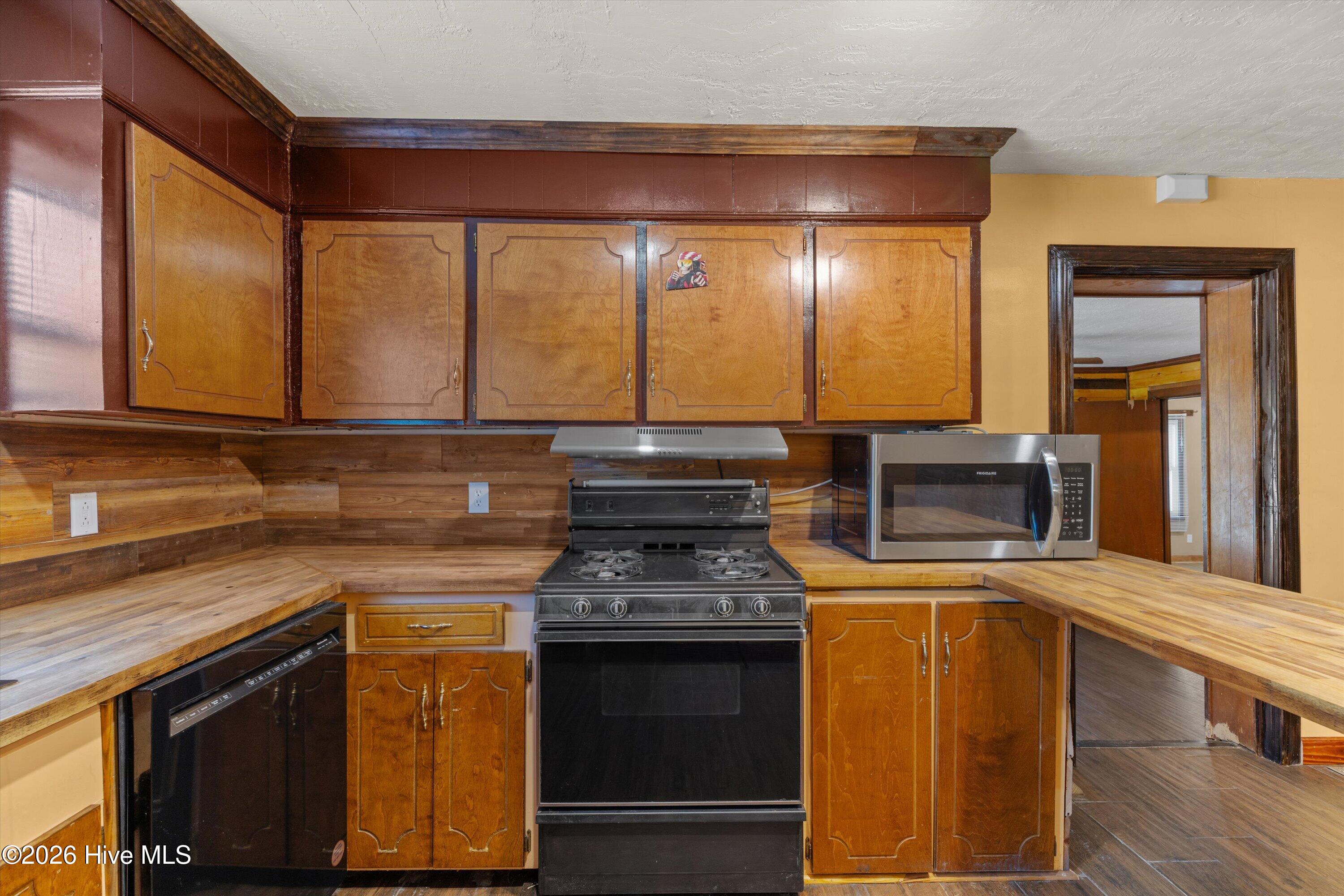 1878 Mcdade Farm Road Property Photo 21