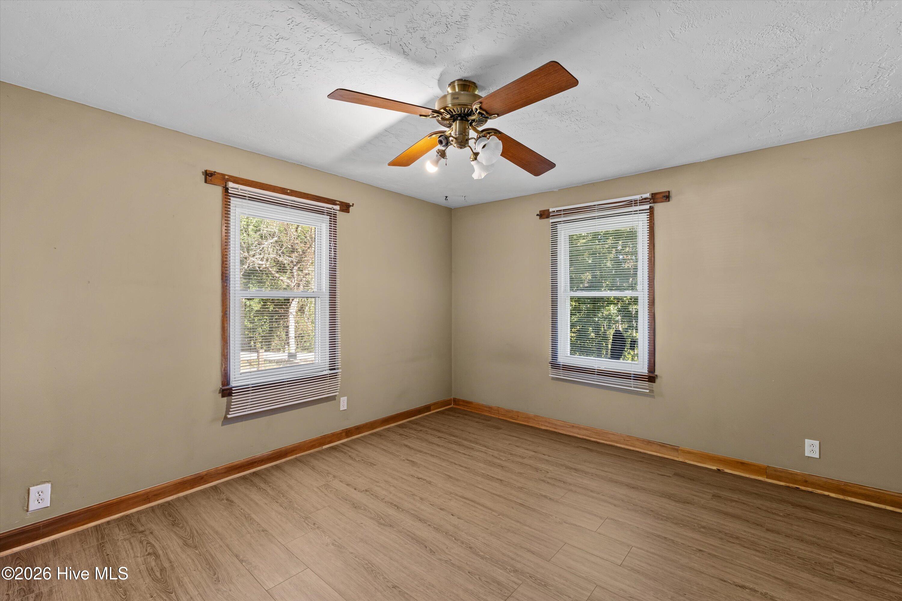 1878 Mcdade Farm Road Property Photo 24