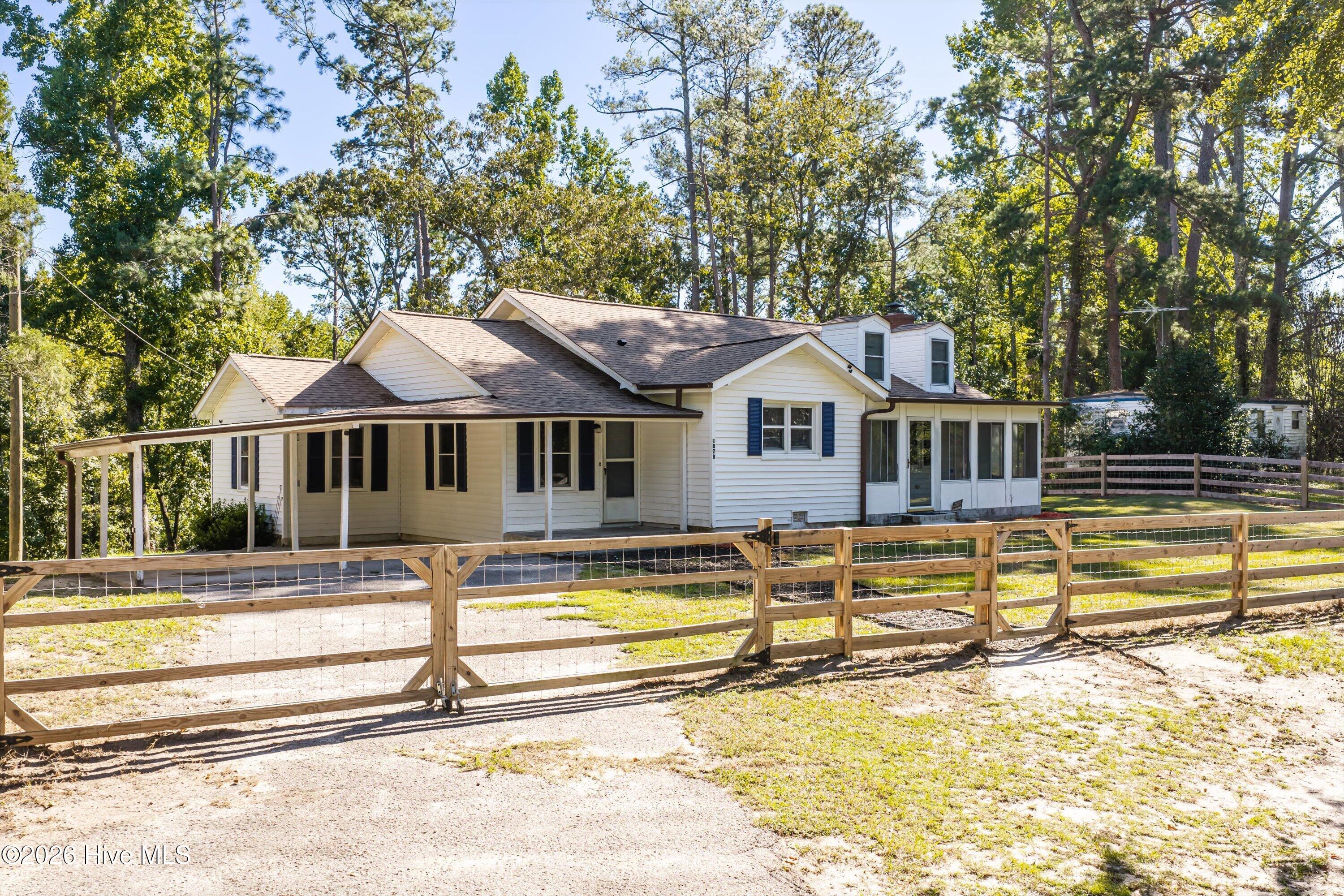 1878 Mcdade Farm Road Property Photo 37