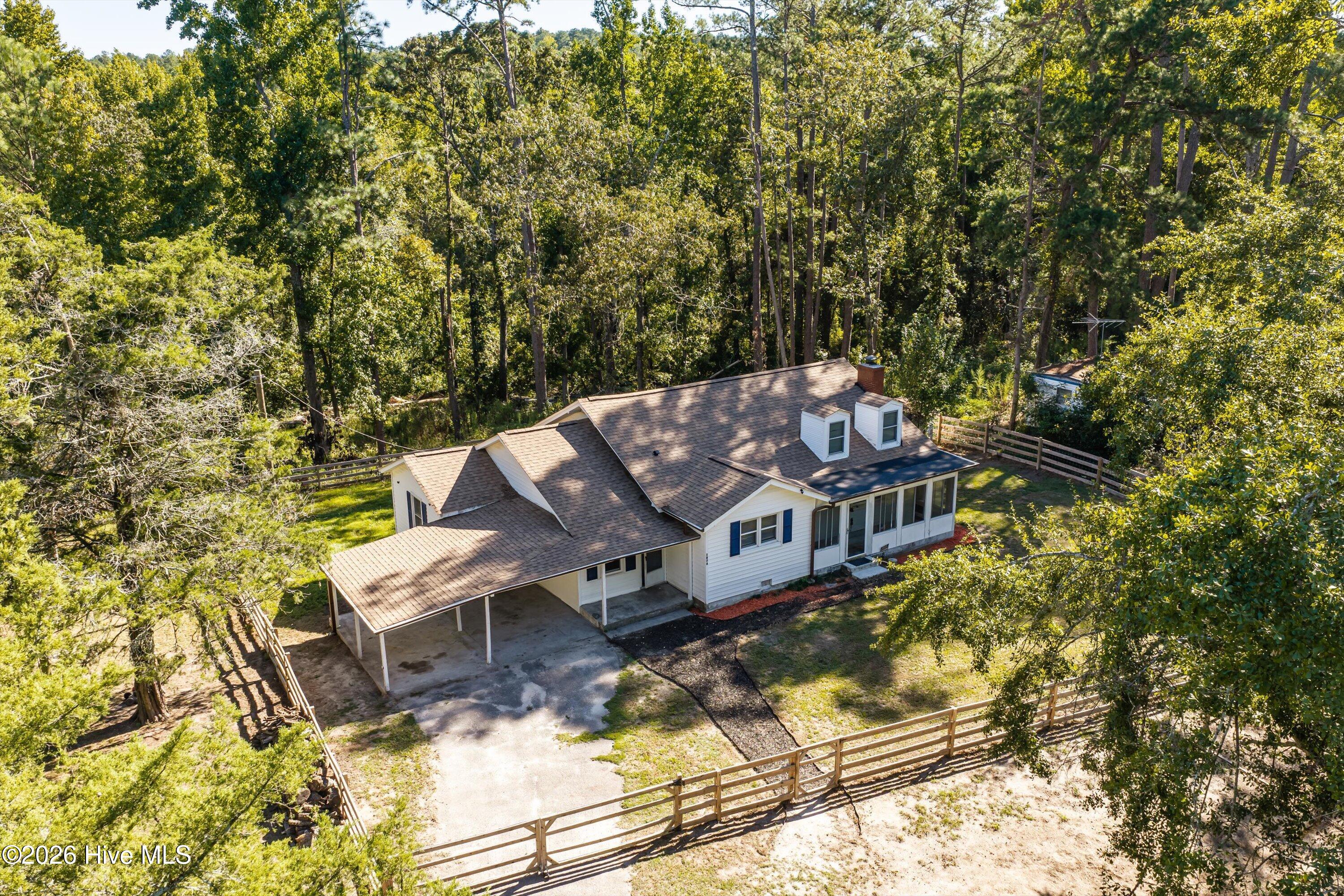 1878 Mcdade Farm Road Property Photo 47