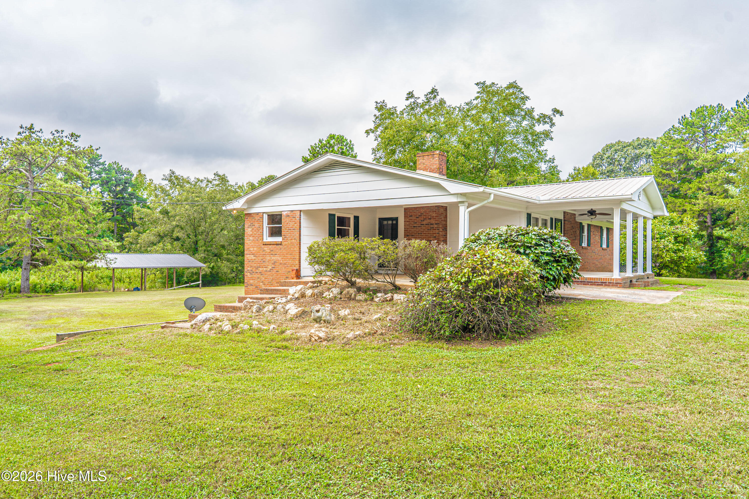 110 New Hope Church Road Property Photo 2
