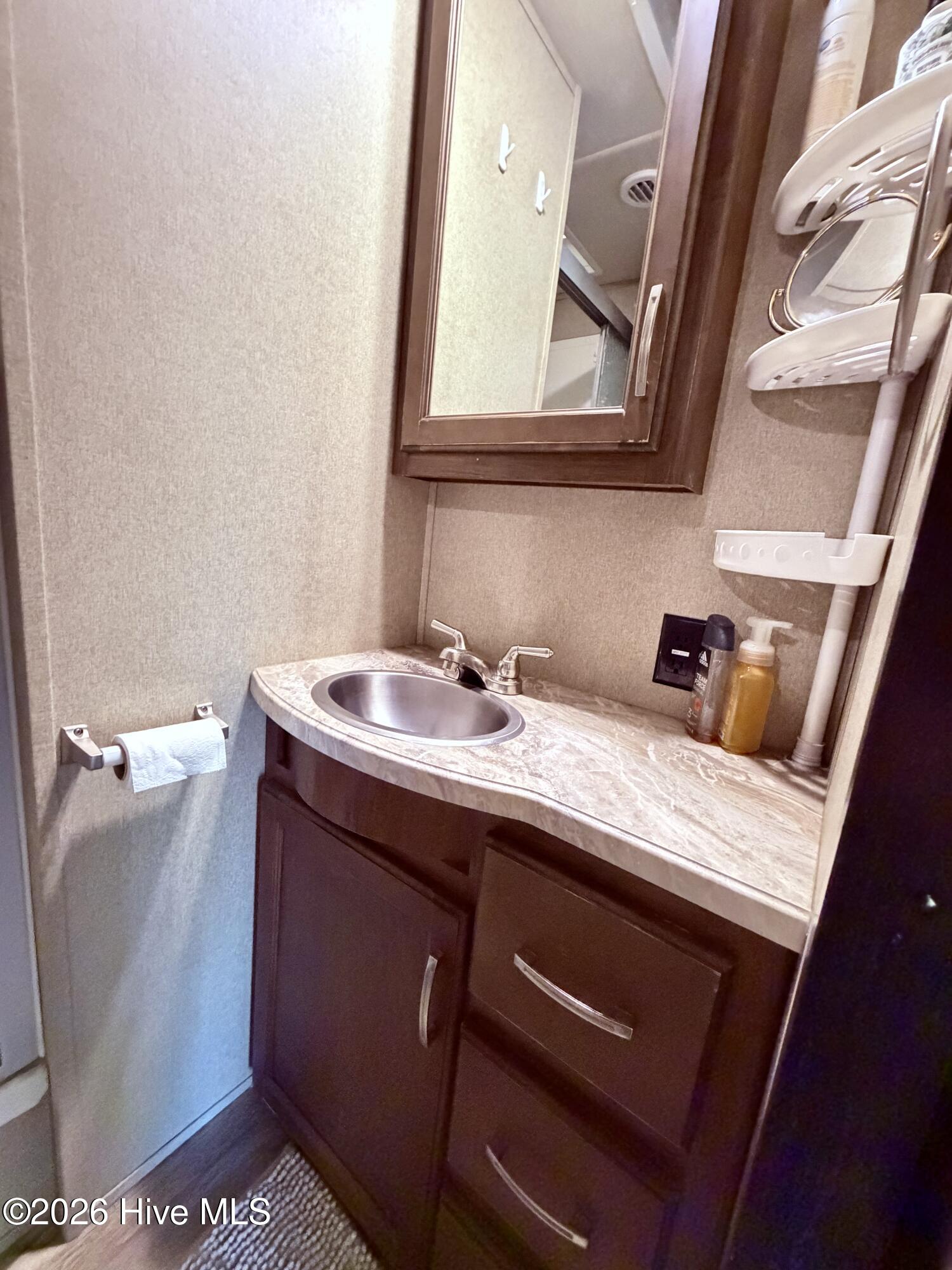 6309 Fairview Road Property Photo 7