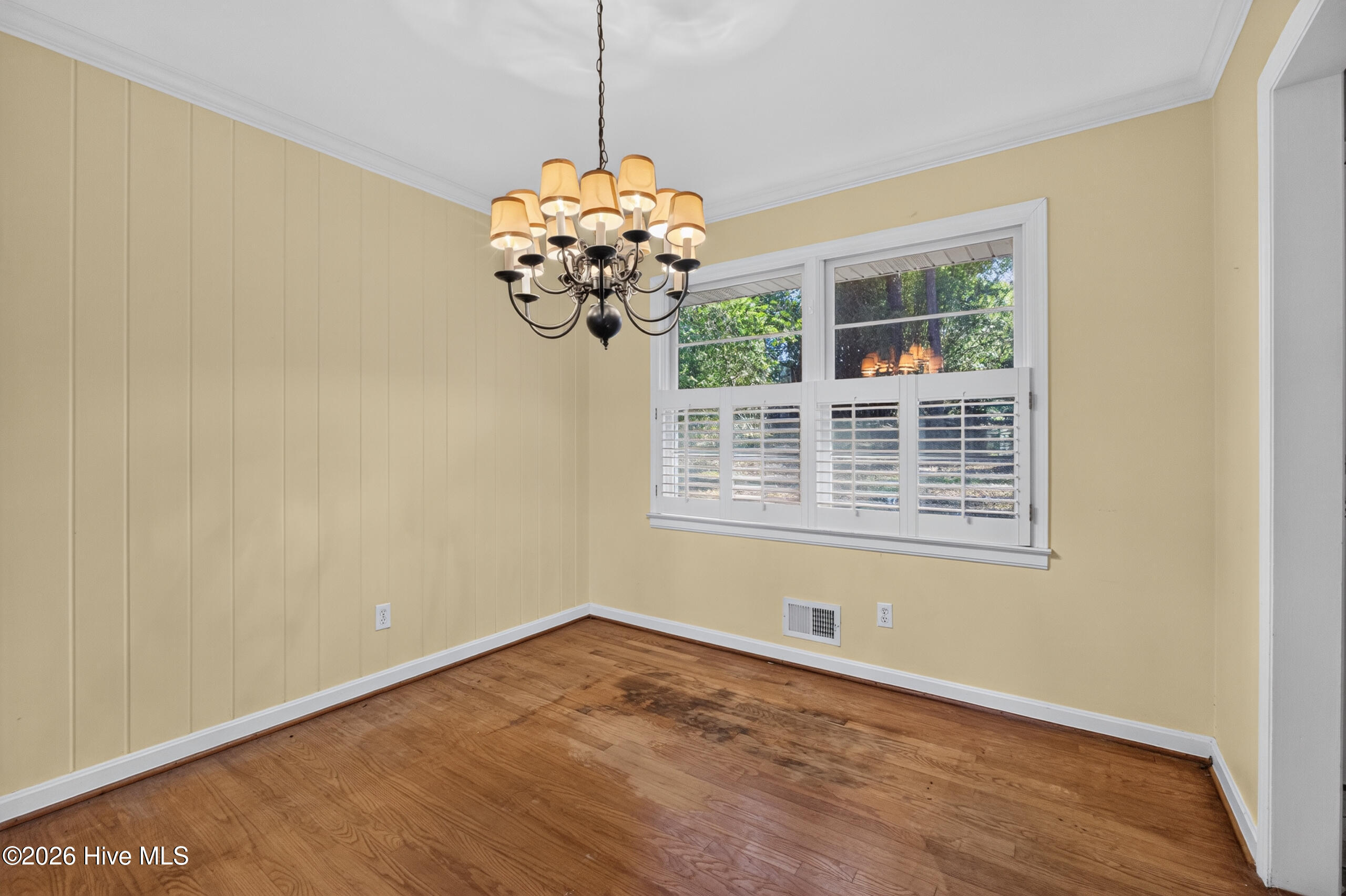 2920 Hampshire Drive Property Photo 11