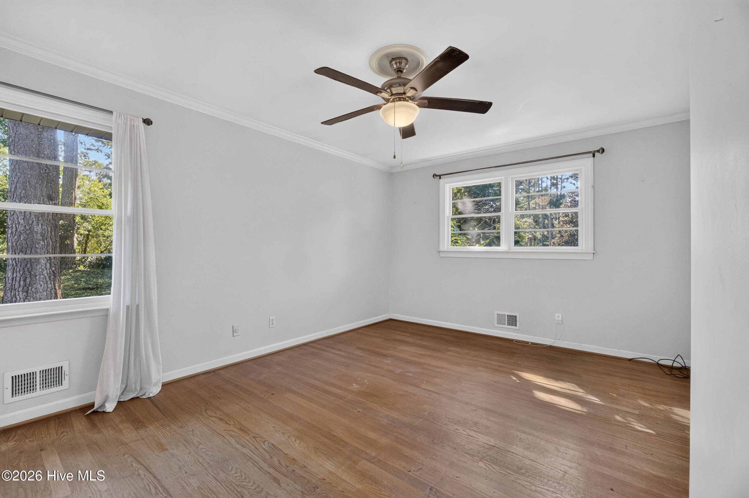 2920 Hampshire Drive Property Photo 22