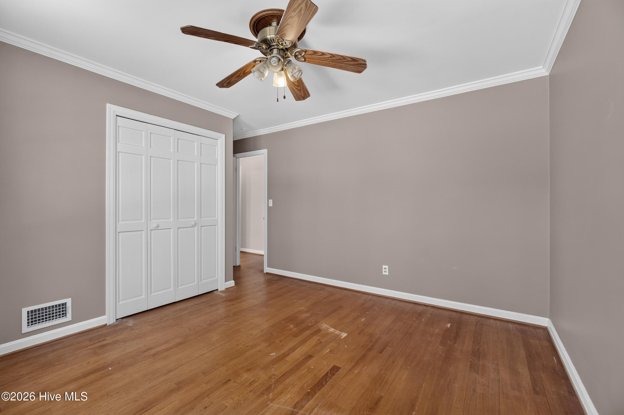 2920 Hampshire Drive Property Photo 26