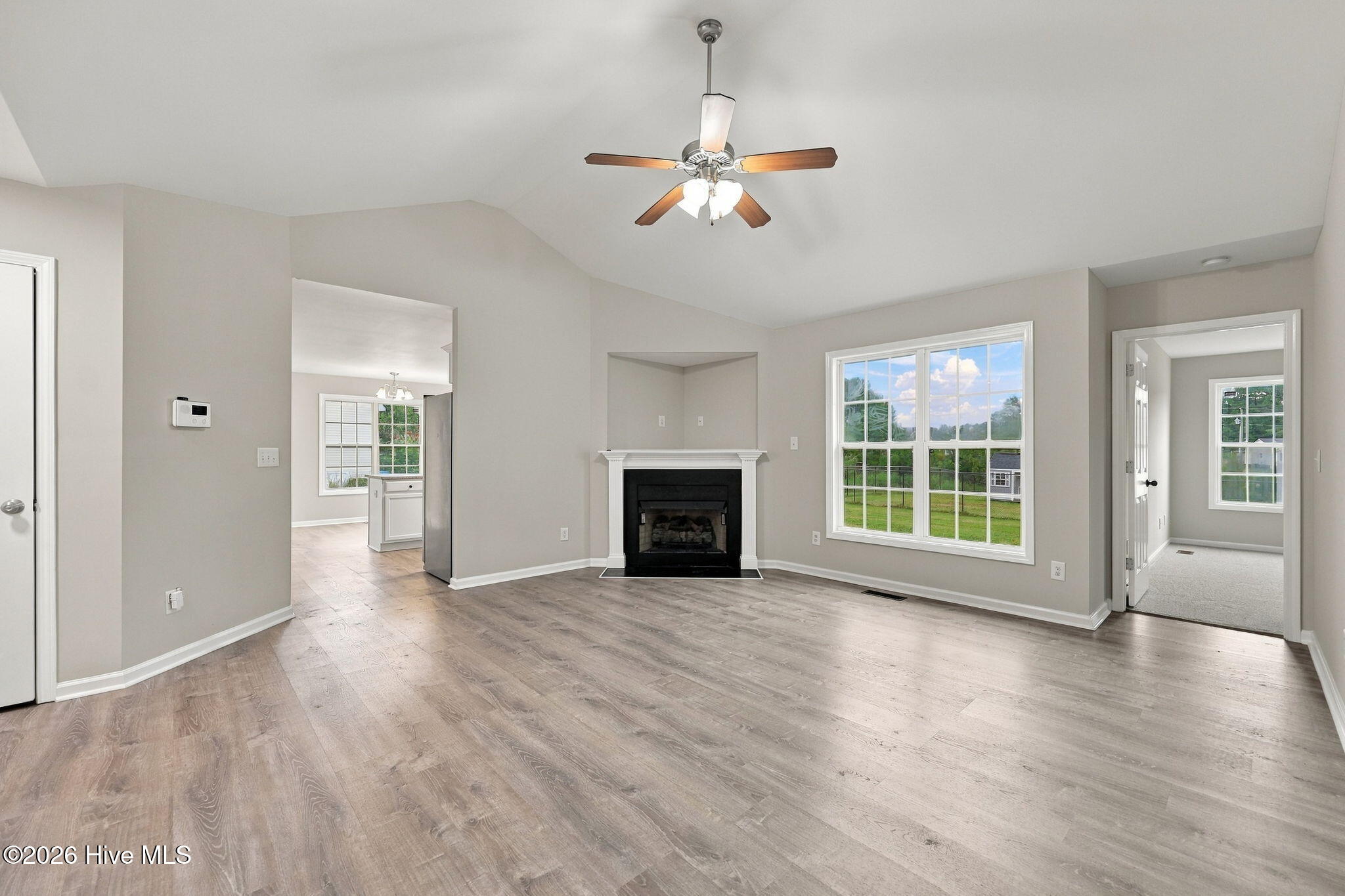 2626 Pauline Oaks Drive Property Photo 4