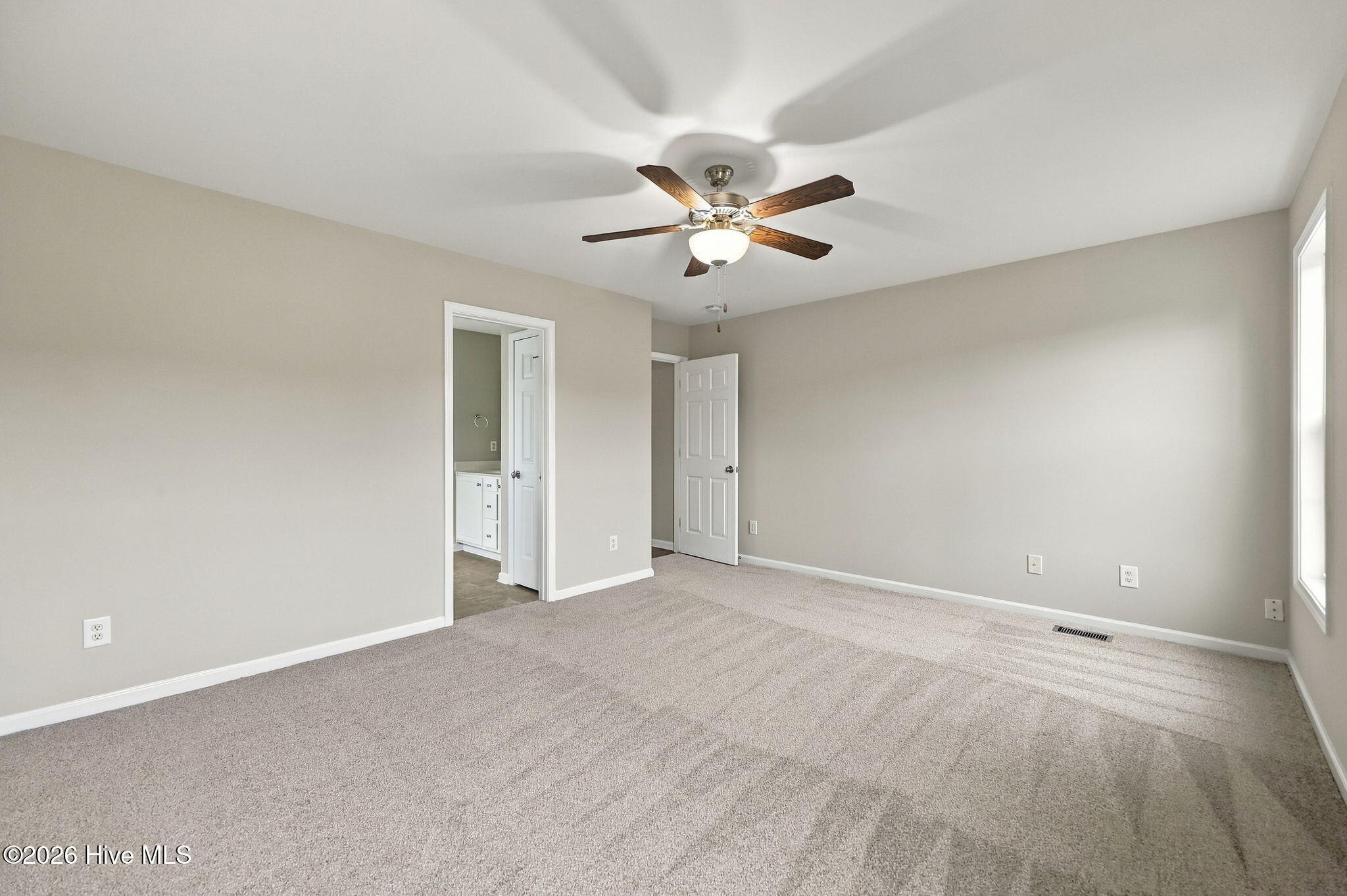 2626 Pauline Oaks Drive Property Photo 13