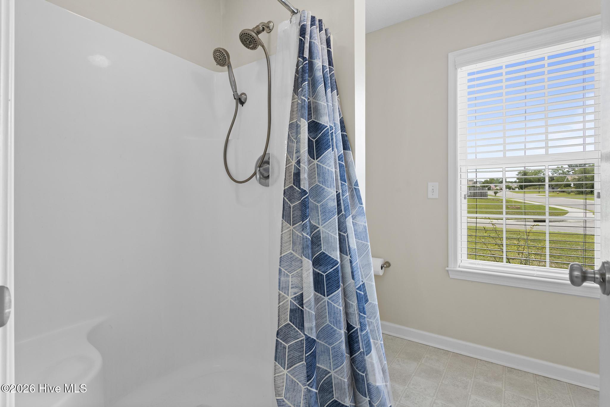 401 Tree Court Property Photo 6
