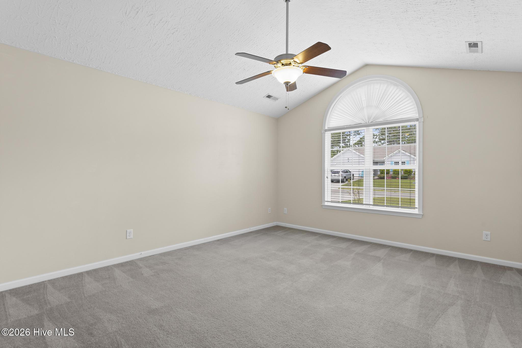 401 Tree Court Property Photo 16