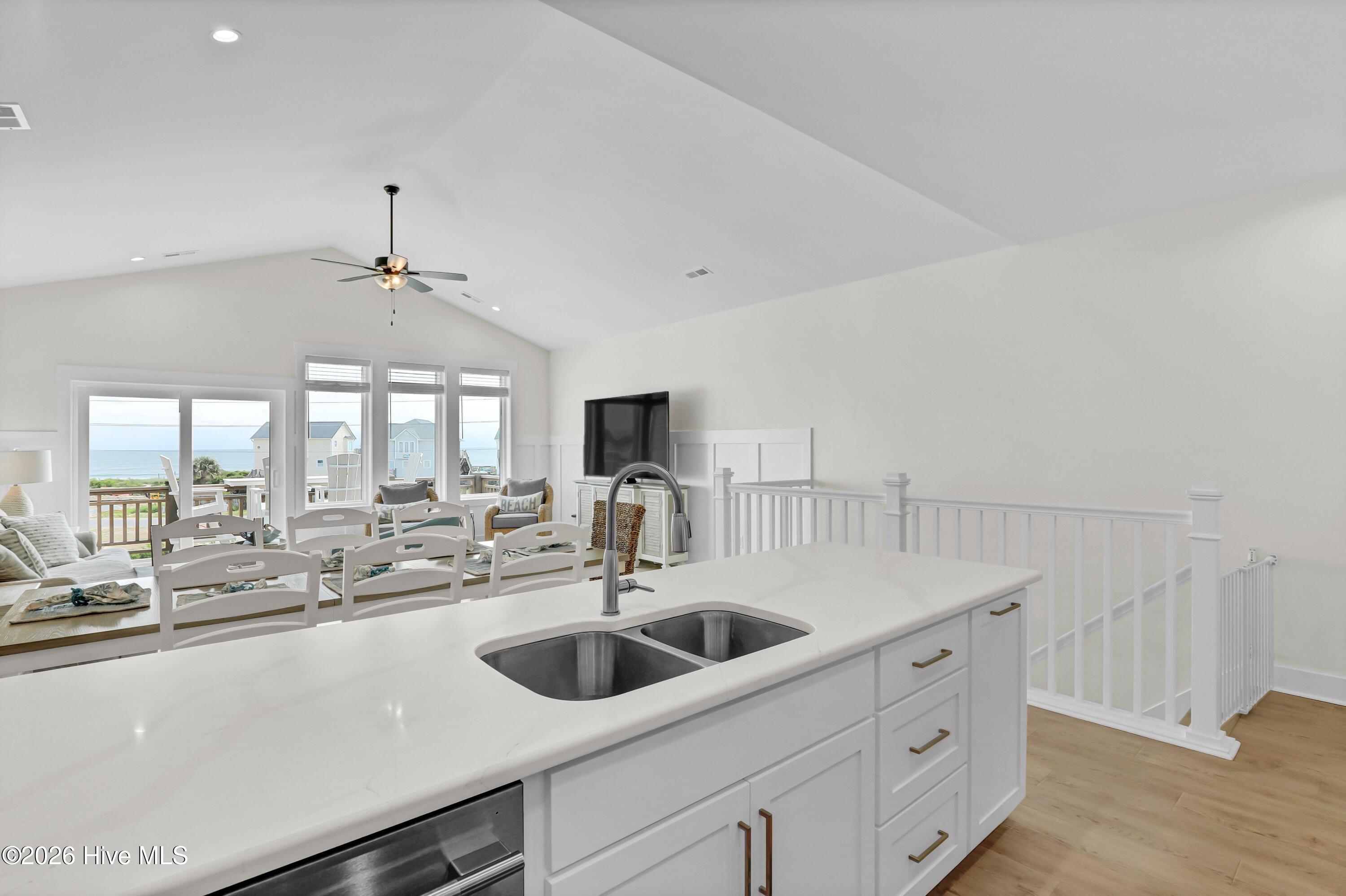 711 N Topsail Drive Property Photo 21