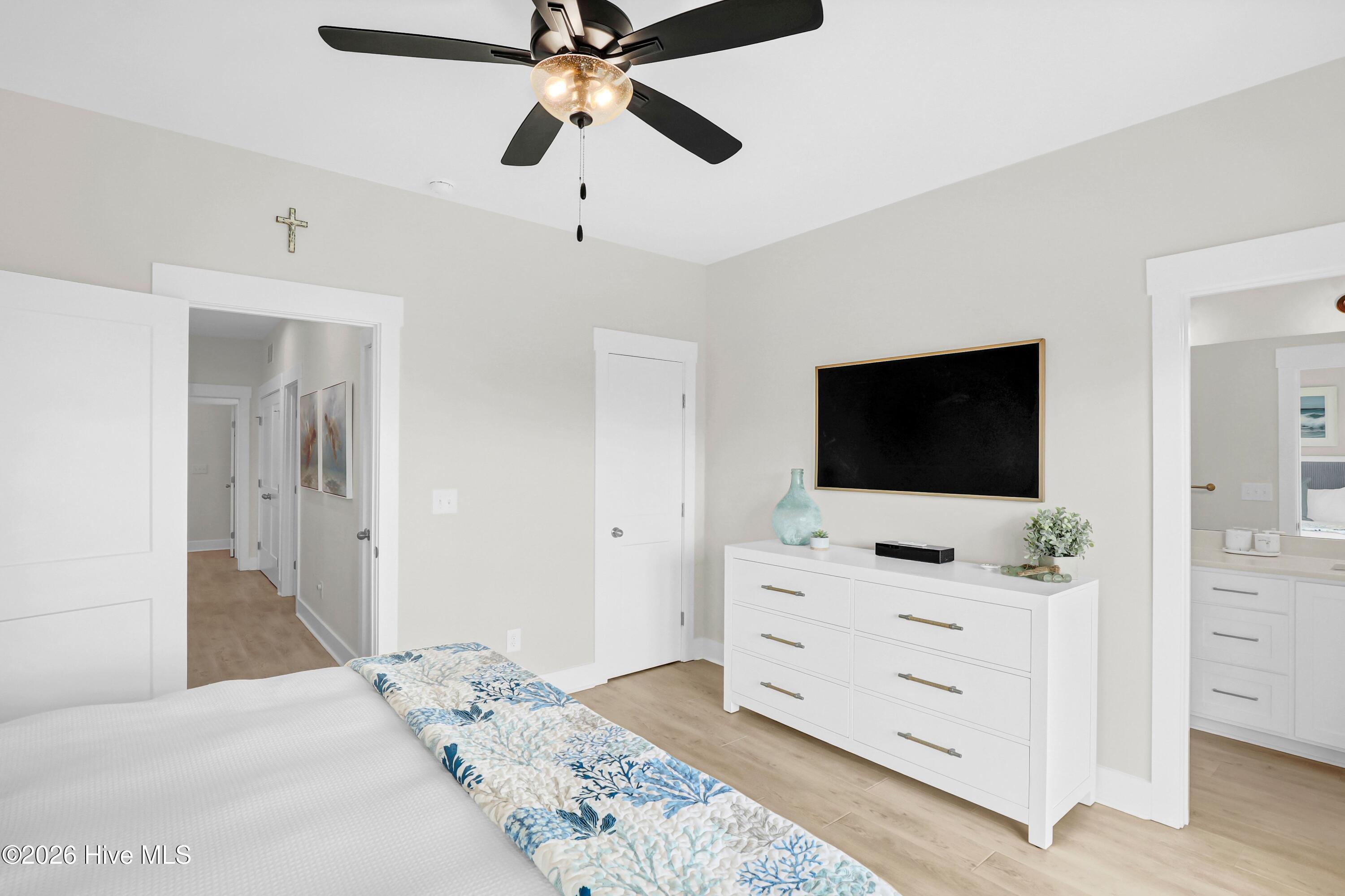 711 N Topsail Drive Property Photo 30