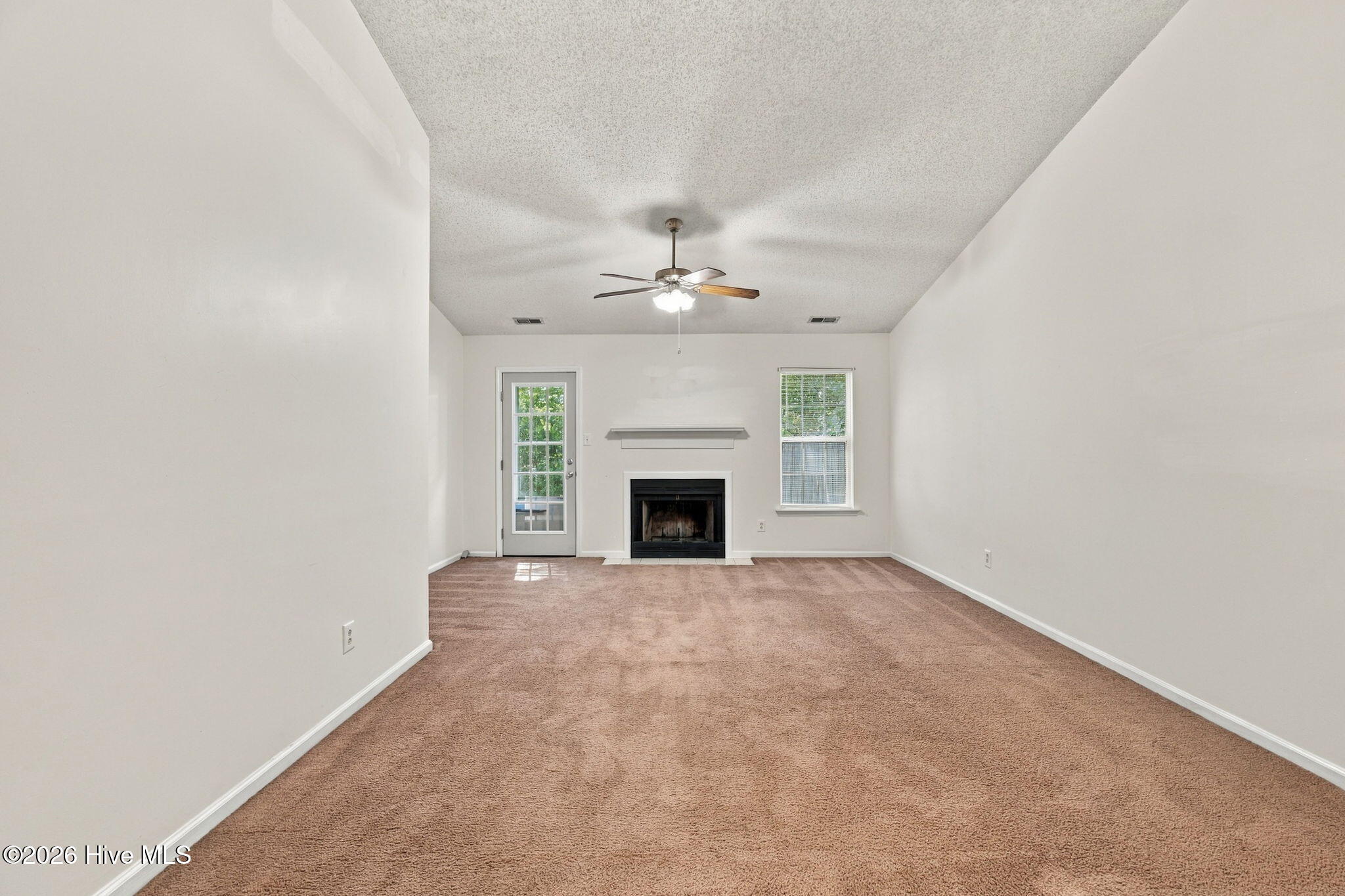 109 Jenny Lane Property Photo 7