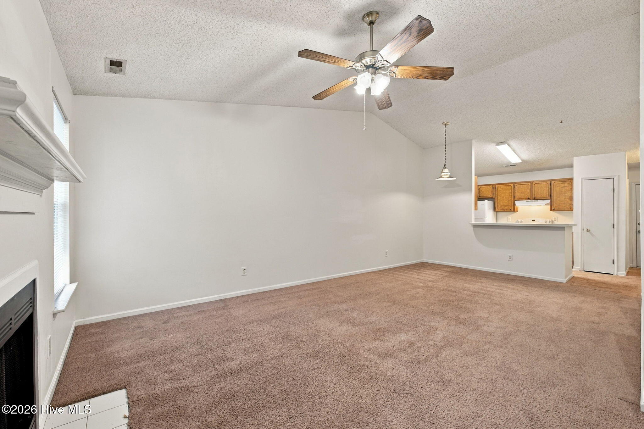 109 Jenny Lane Property Photo 13