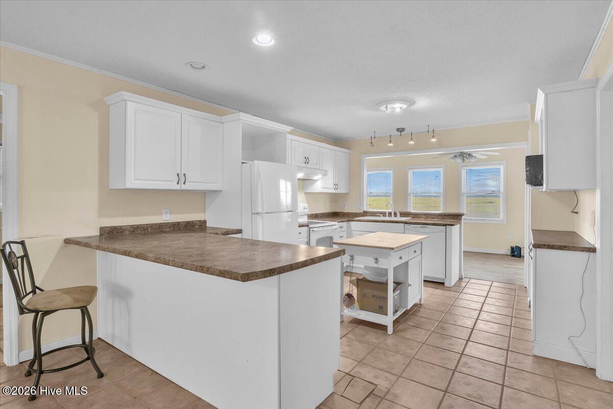 644 Caswell Beach Road Property Photo 17