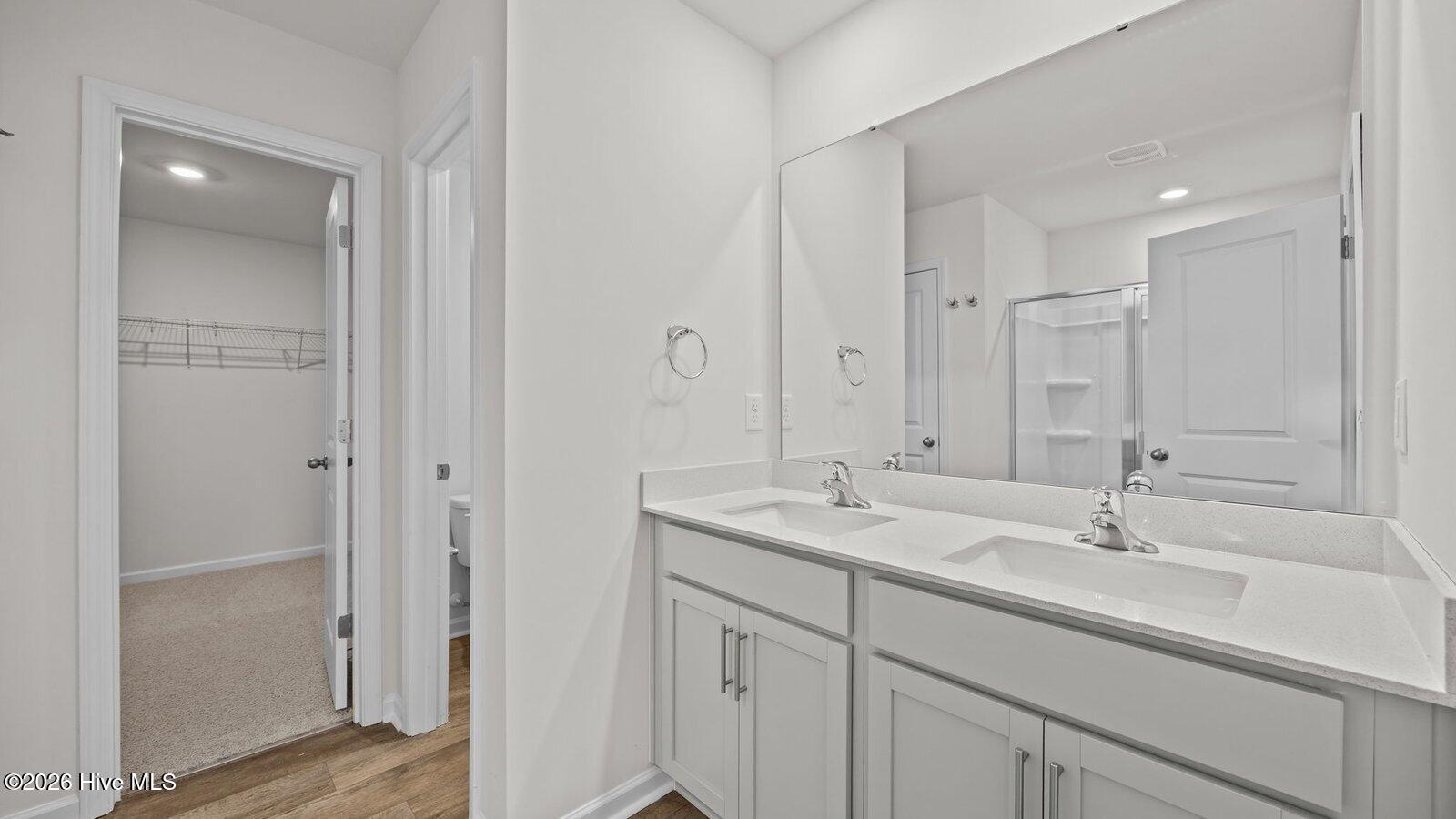 119 Claude Street Property Photo 27