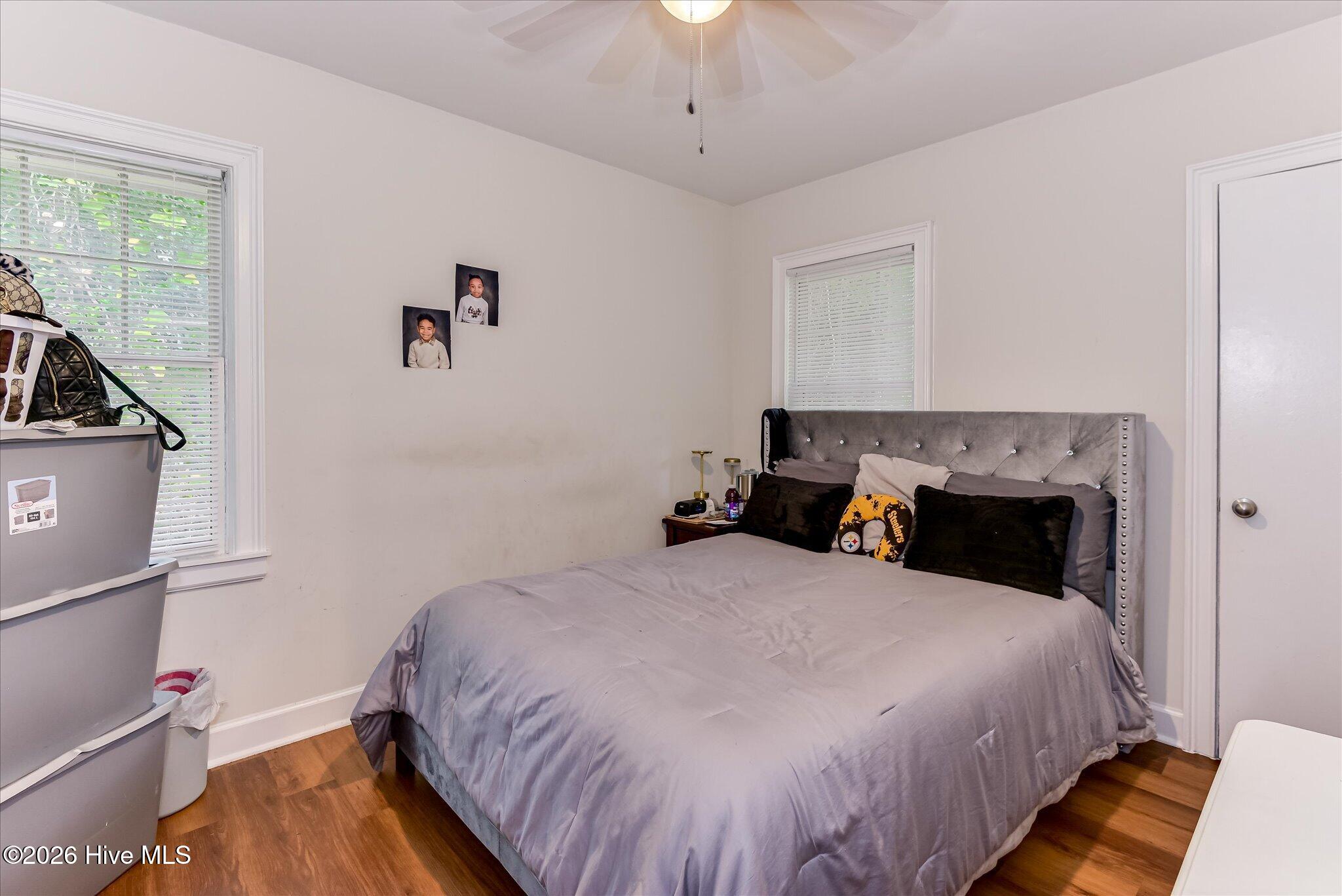 2823 Oakland Avenue Property Photo 26