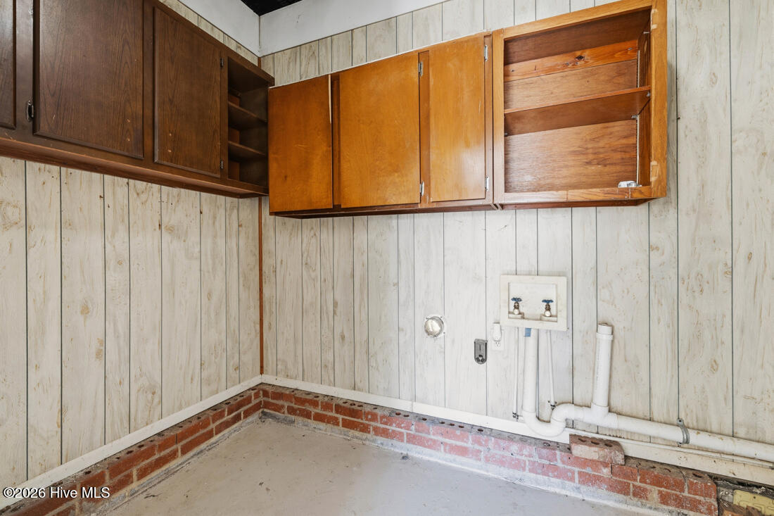 5503 Dodge Drive Property Photo 13