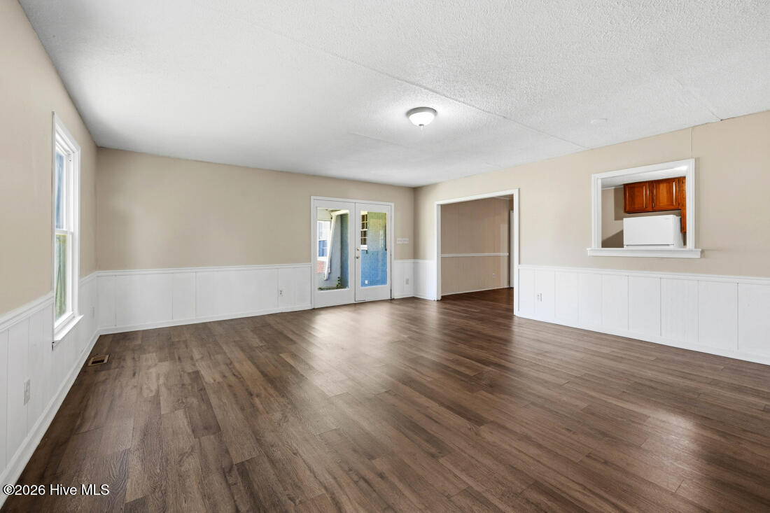 5503 Dodge Drive Property Photo 16