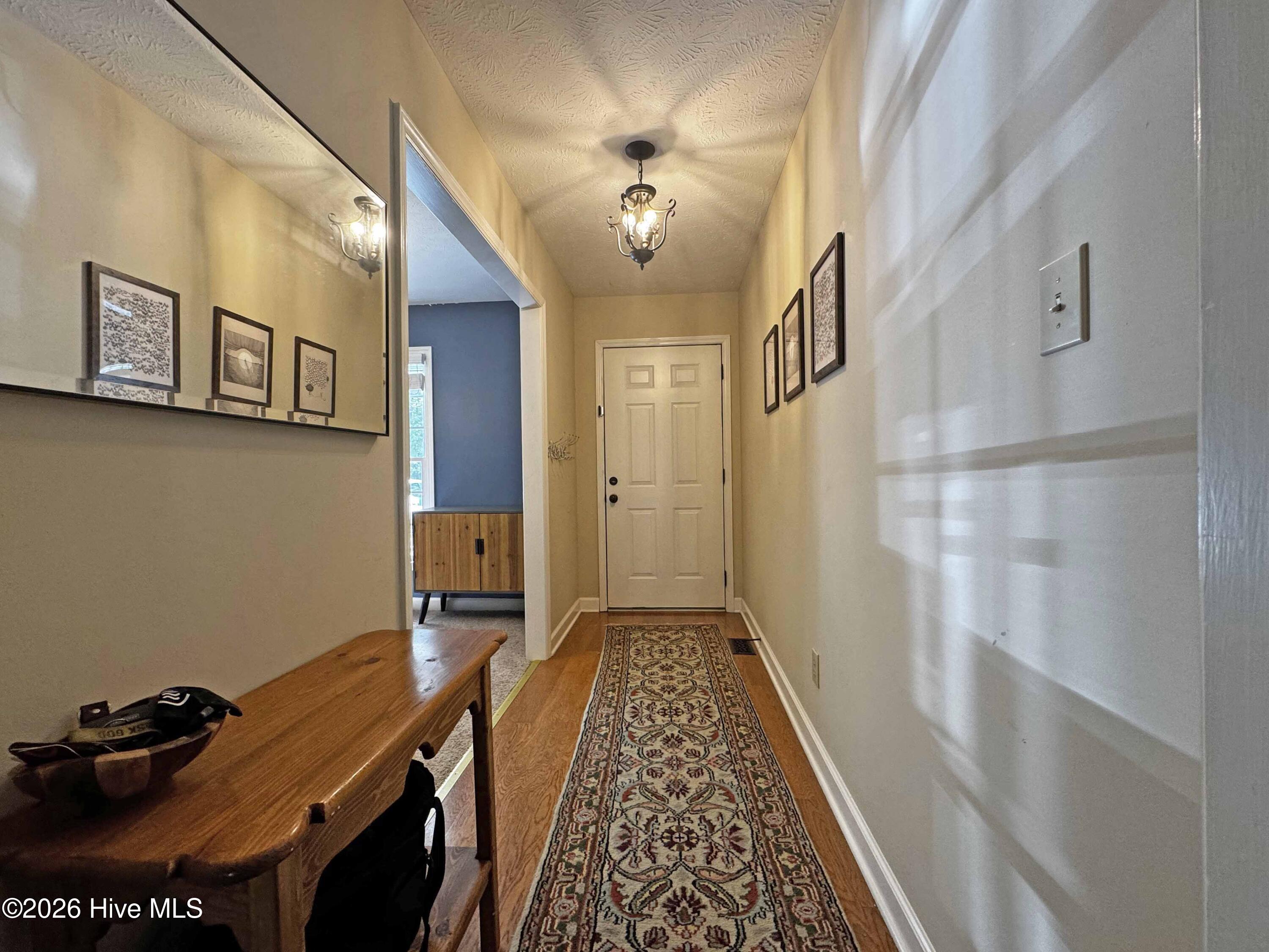 709 Longview Drive Property Photo 3