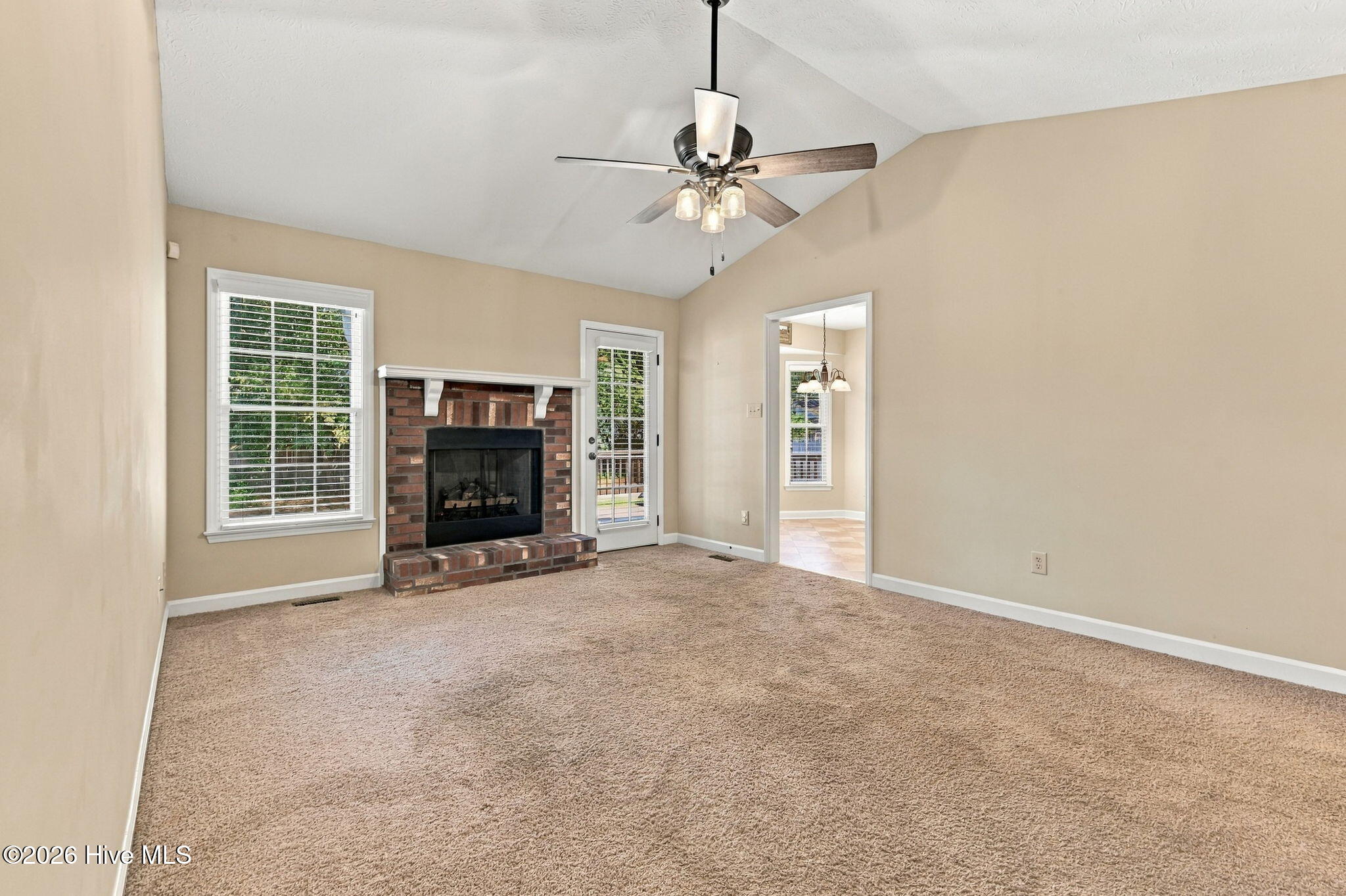 709 Longview Drive Property Photo 10
