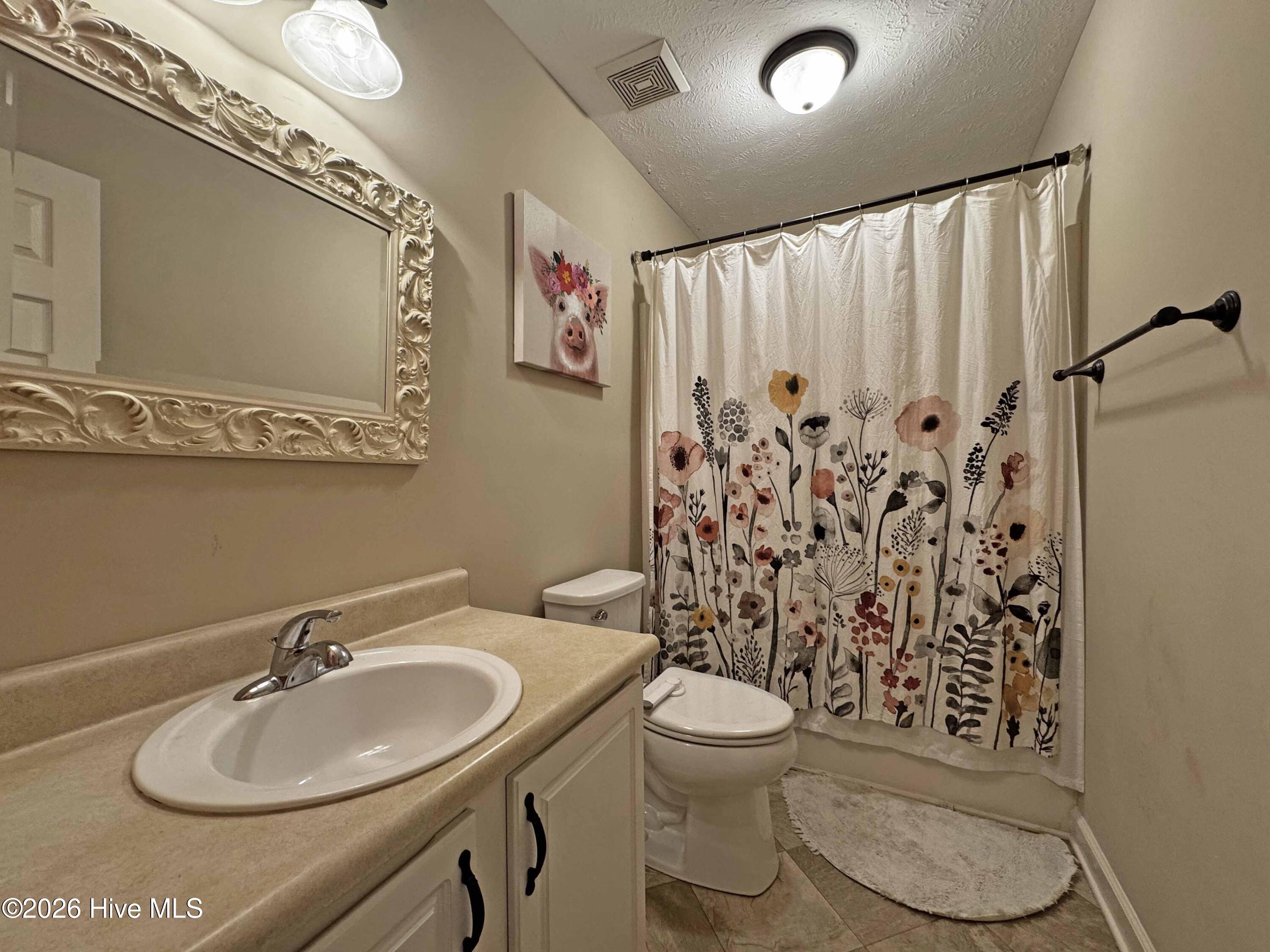 709 Longview Drive Property Photo 15